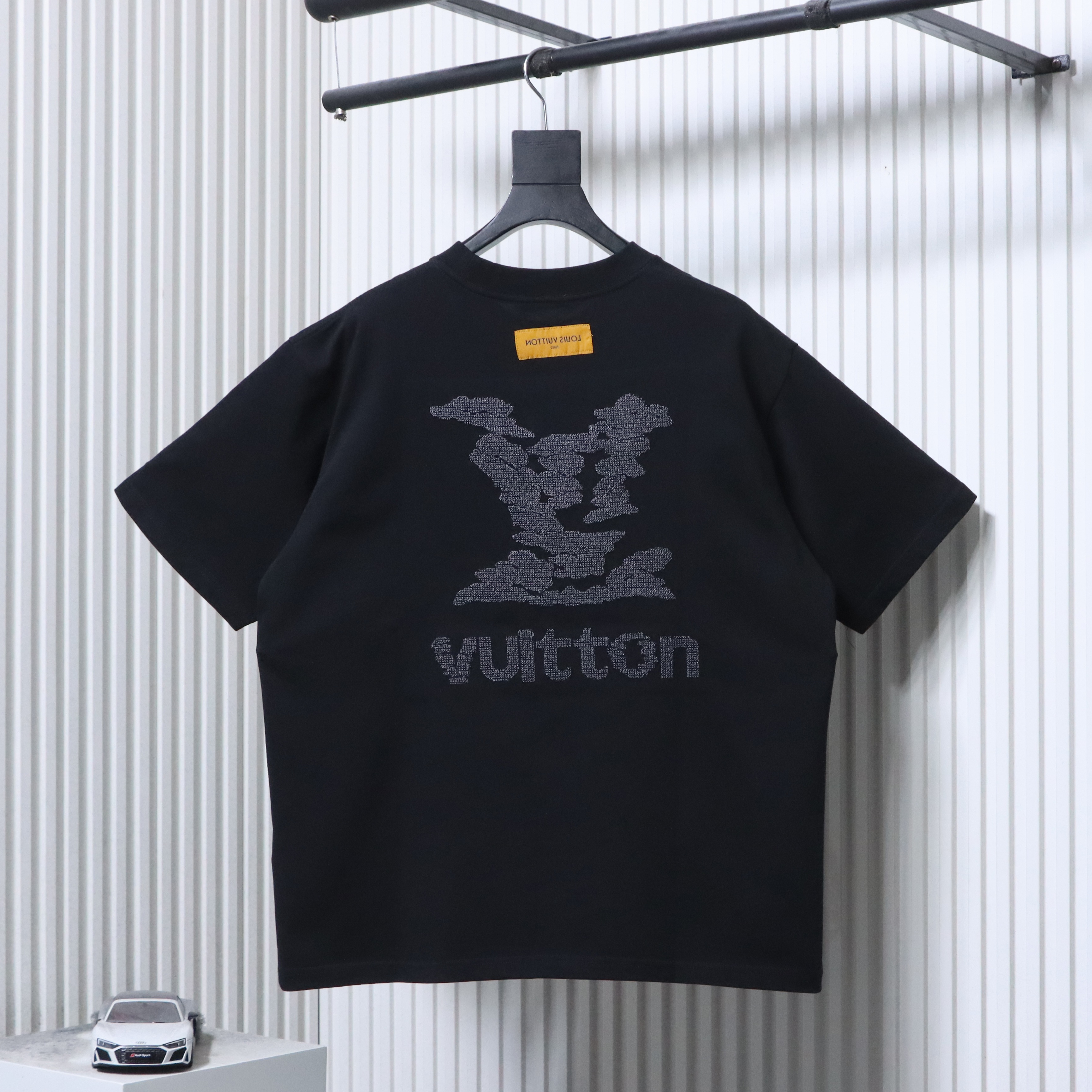 LOUIS VUITTON 26SS Embroidery Back Logo White Short Sleeve T-Shirt