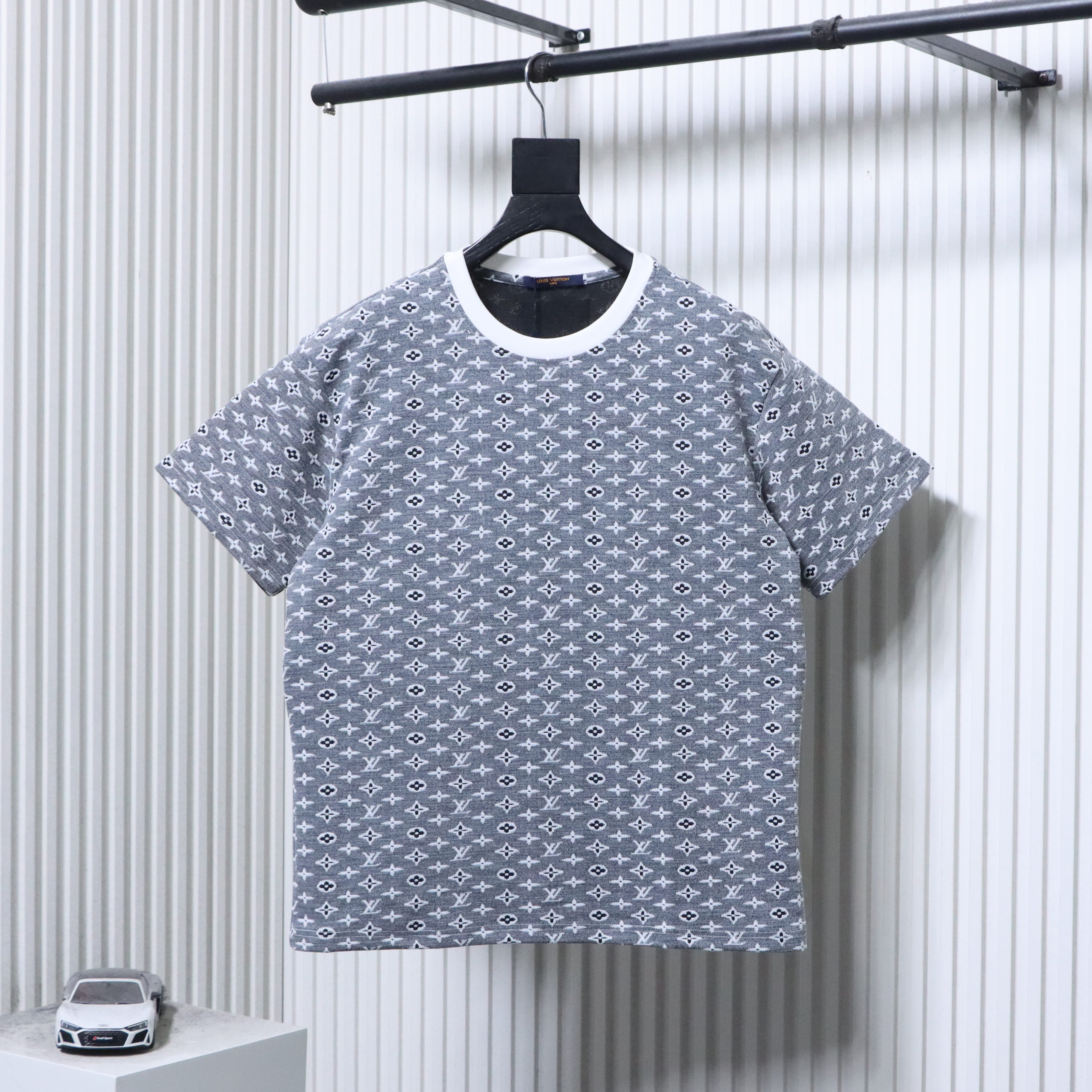 LOUIS VUITTON 26SS Full Monogram Jacquard Black White Short Sleeve T-Shirt