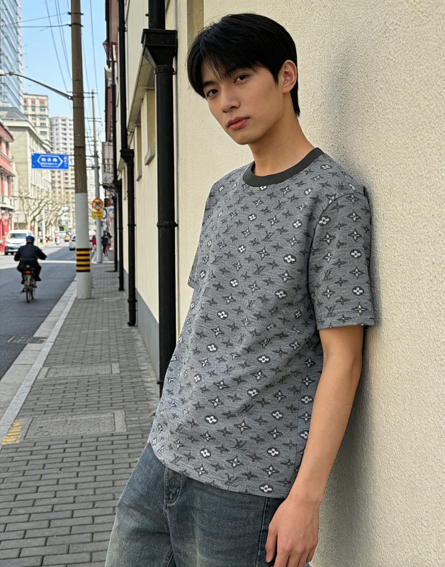 LOUIS VUITTON 26SS Full Monogram Jacquard Short Sleeve T-Shirt Style 2