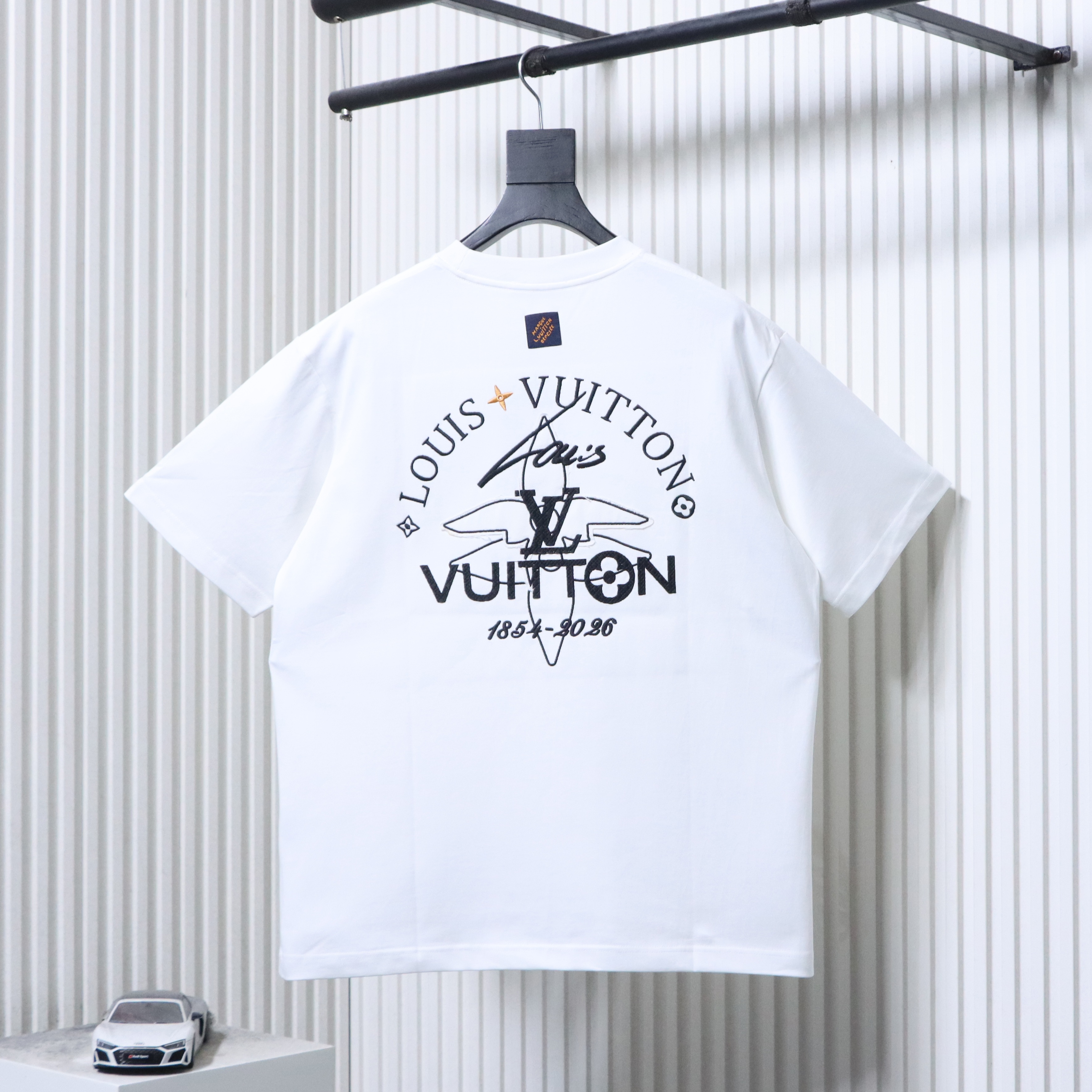 LOUIS VUITTON 26SS Graffiti Embroidery Crew Neck Black Short Sleeve T-Shirt
