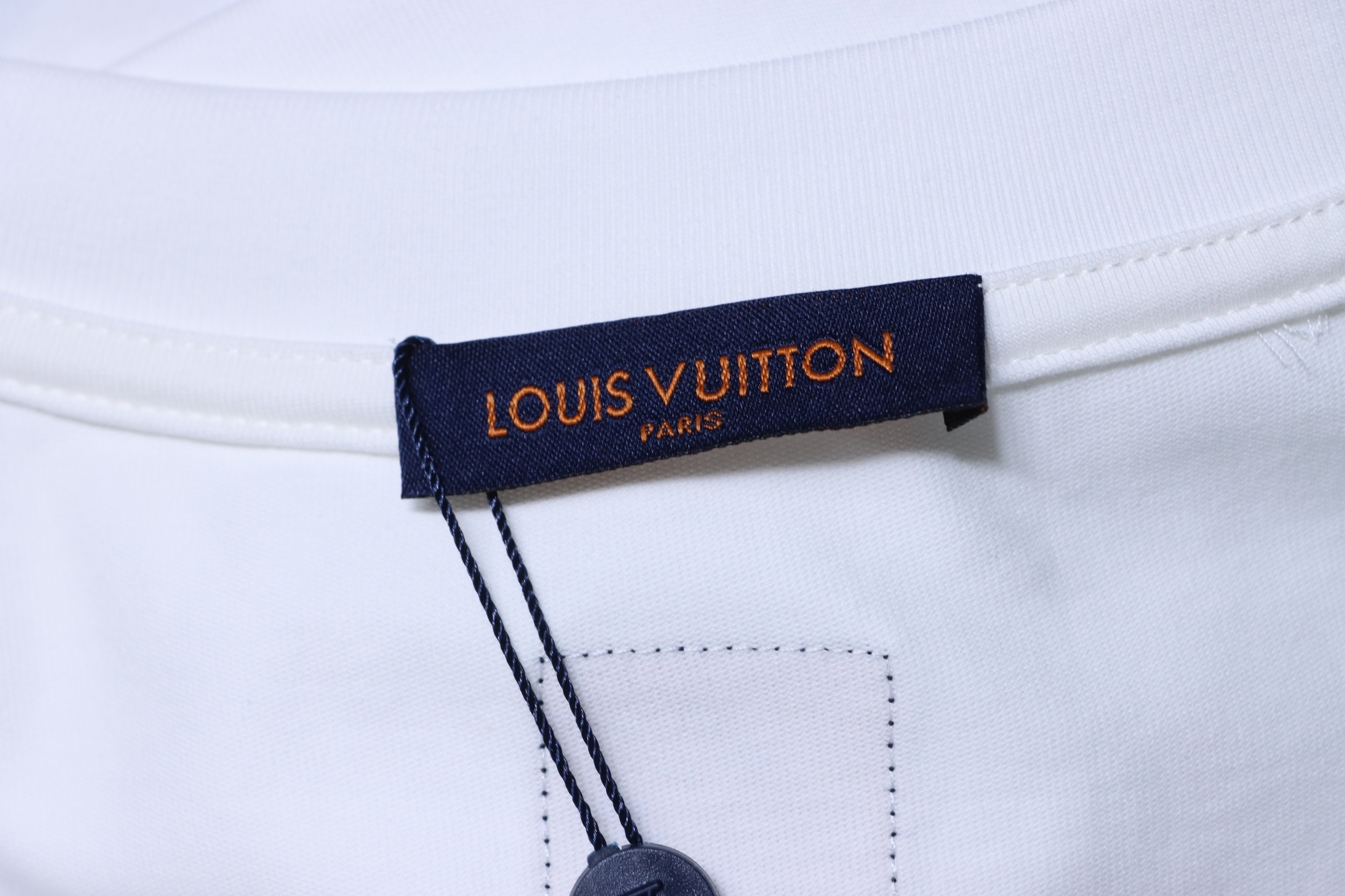 LOUIS VUITTON 26SS Graffiti Embroidery Crew Neck Black Short Sleeve T-Shirt