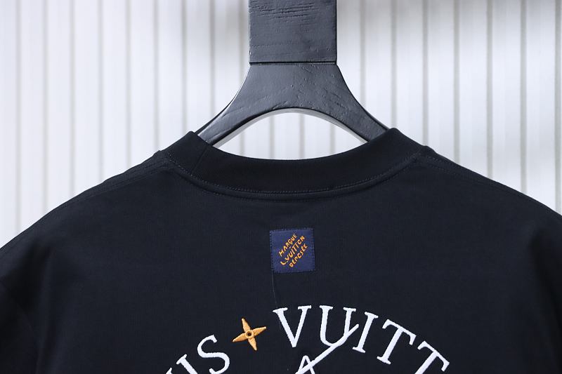 LOUIS VUITTON 26SS Graffiti Embroidery Crew Neck White Short Sleeve T-Shirt