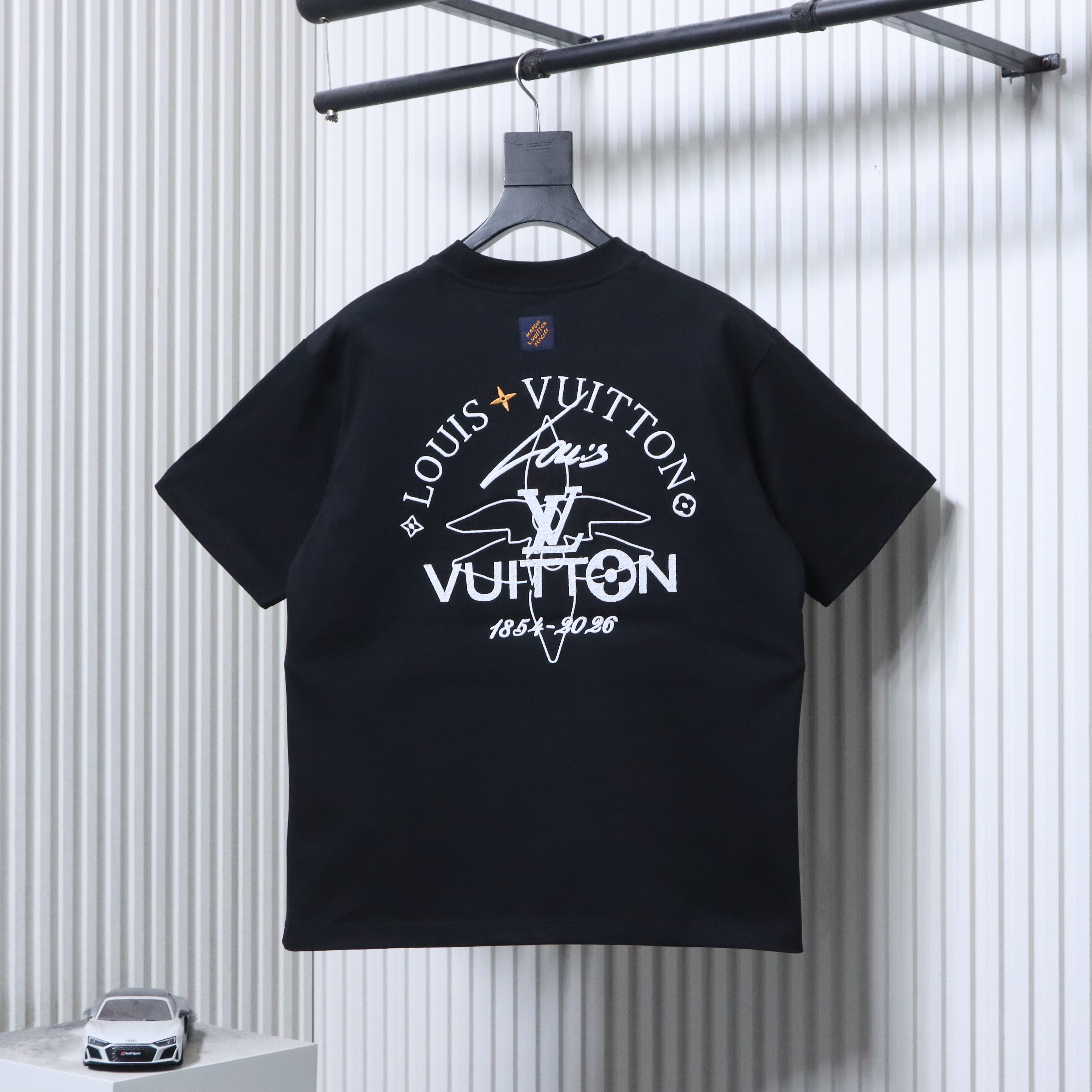 LOUIS VUITTON 26SS Graffiti Embroidery Crew Neck White Short Sleeve T-Shirt