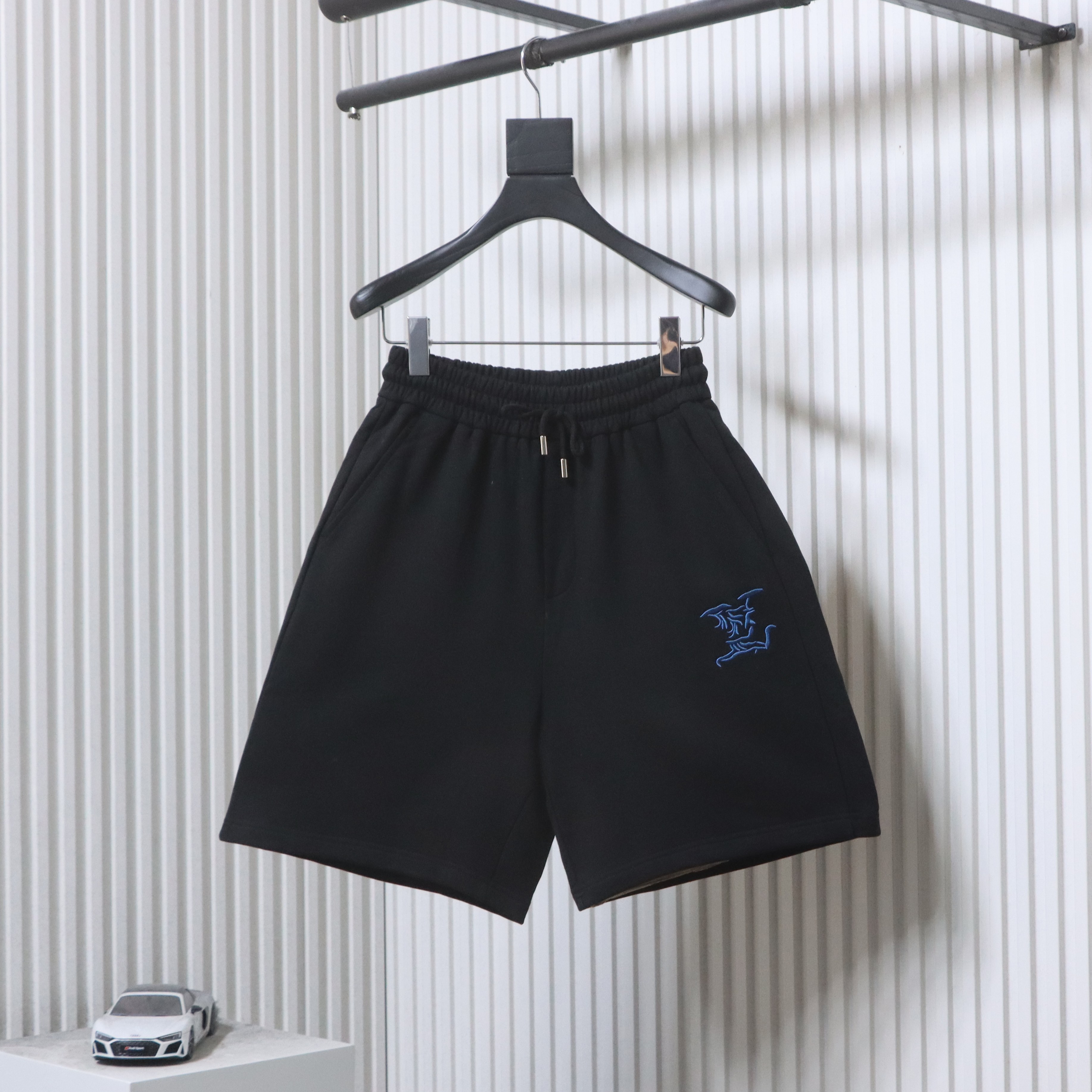LOUIS VUITTON 26SS Letter Embroidery Logo White Blue Shorts
