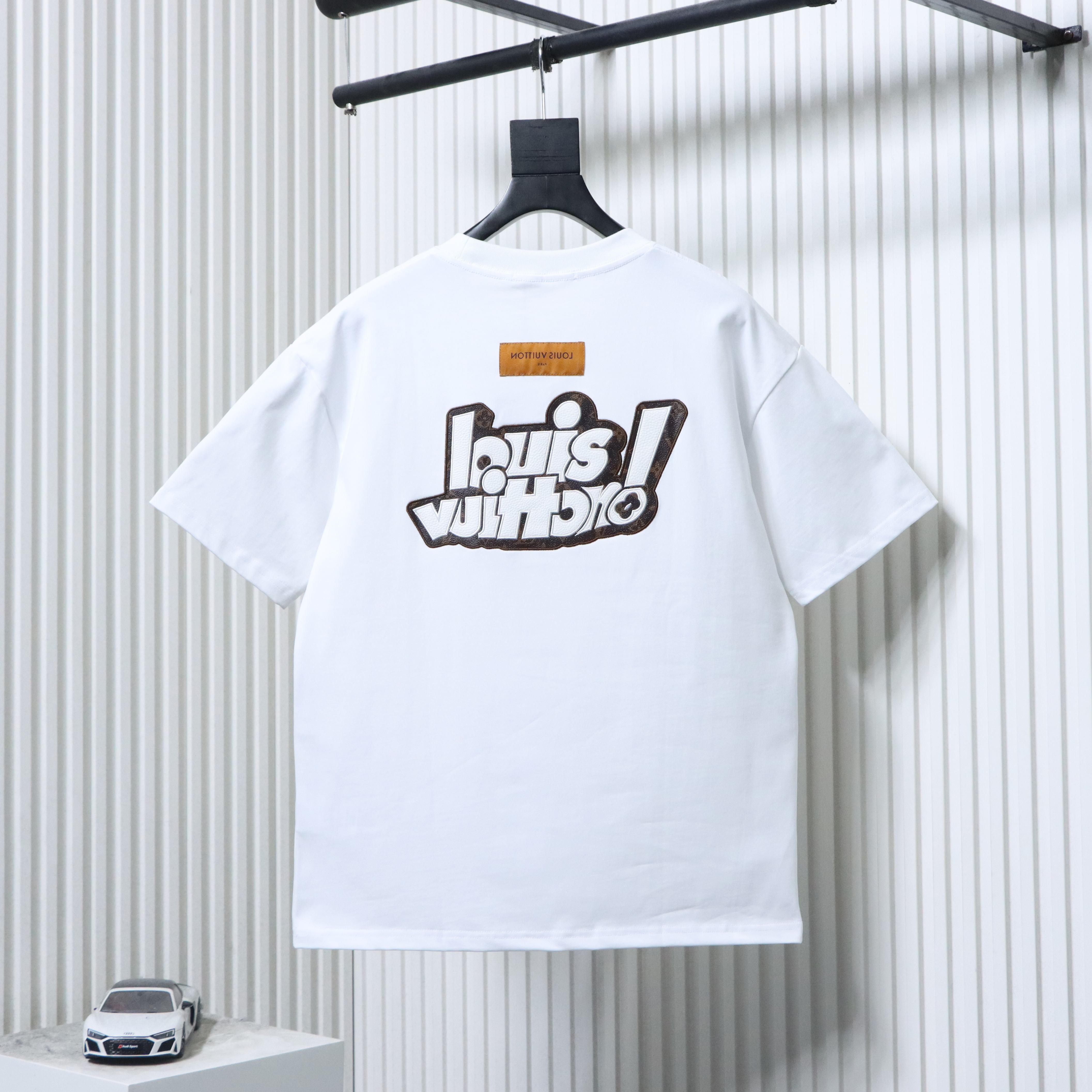 LOUIS VUITTON 26SS Letter Logo Black Short Sleeve T-Shirt