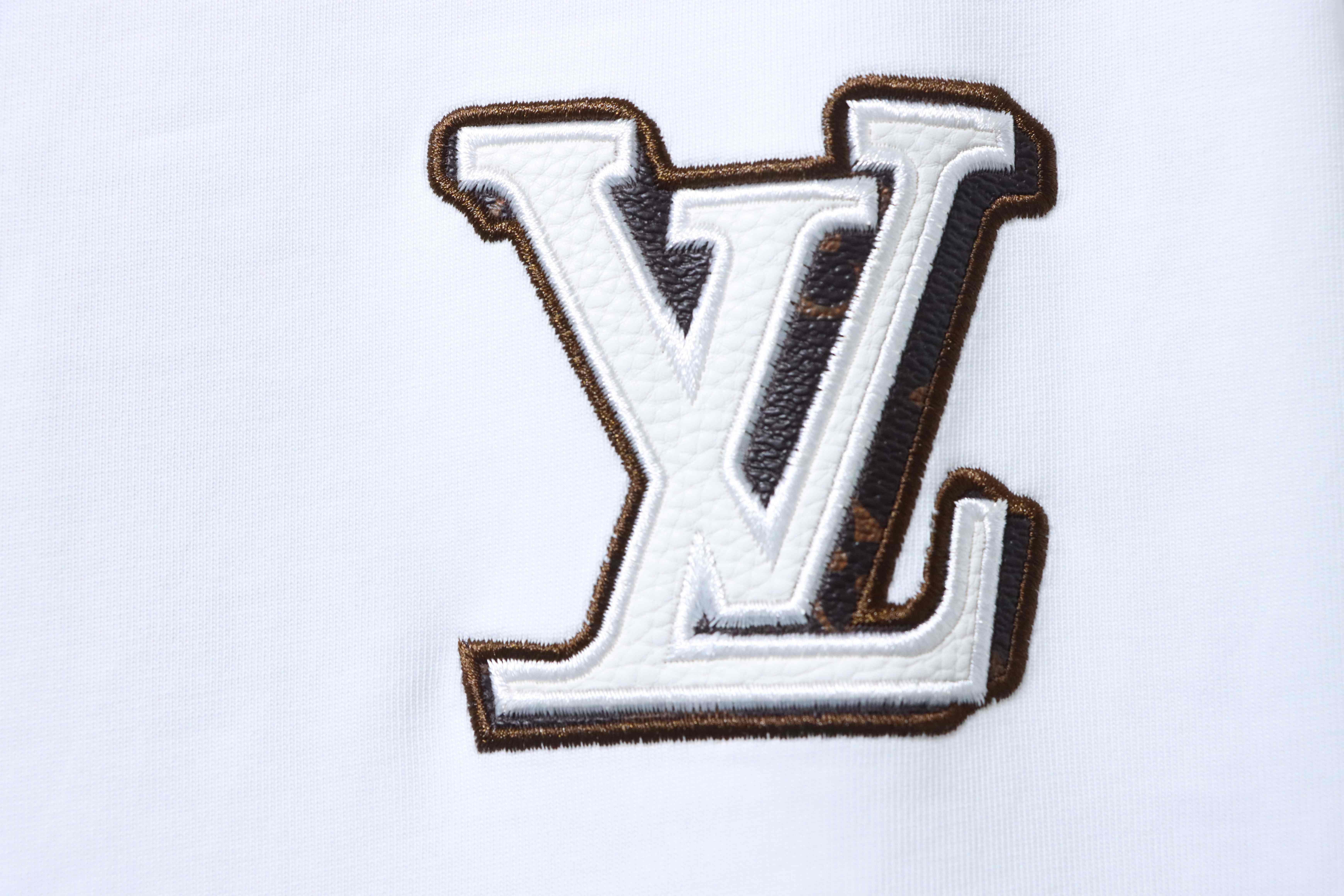 LOUIS VUITTON 26SS Letter Logo Black Short Sleeve T-Shirt