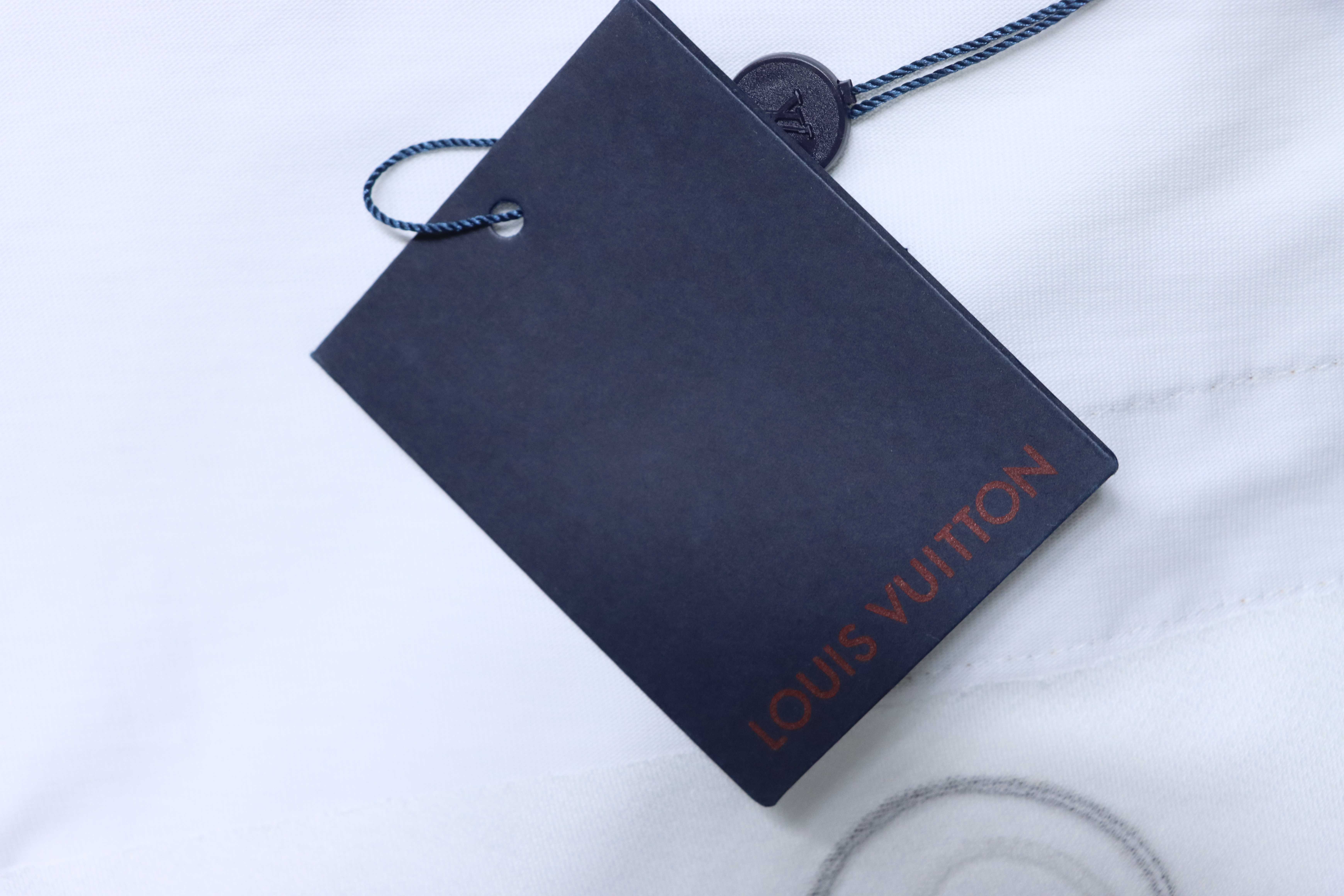 LOUIS VUITTON 26SS Letter Logo Black Short Sleeve T-Shirt