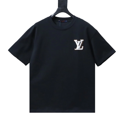 LOUIS VUITTON 26SS Letter Logo White Short Sleeve T-Shirt 01