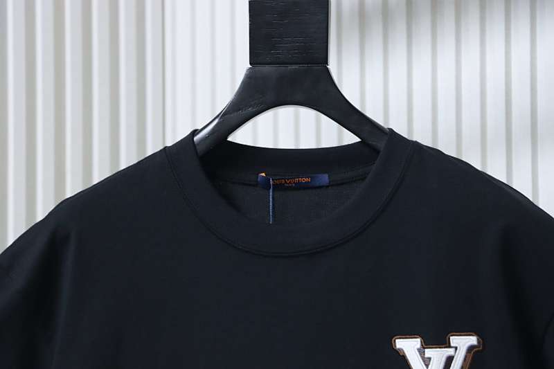 LOUIS VUITTON 26SS Letter Logo White Short Sleeve T-Shirt