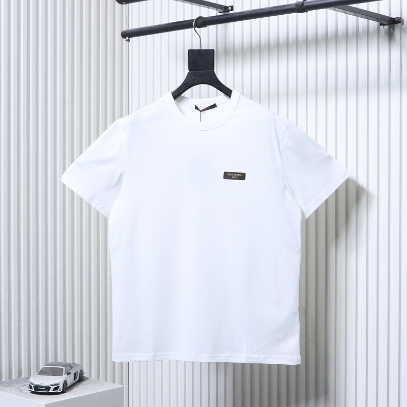 LOUIS VUITTON 26SS New Chest Logo Series Short Sleeve T-Shirt Style 1