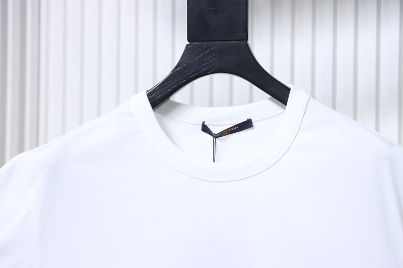 LOUIS VUITTON 26SS New Chest Logo Series Short Sleeve T-Shirt Style 1