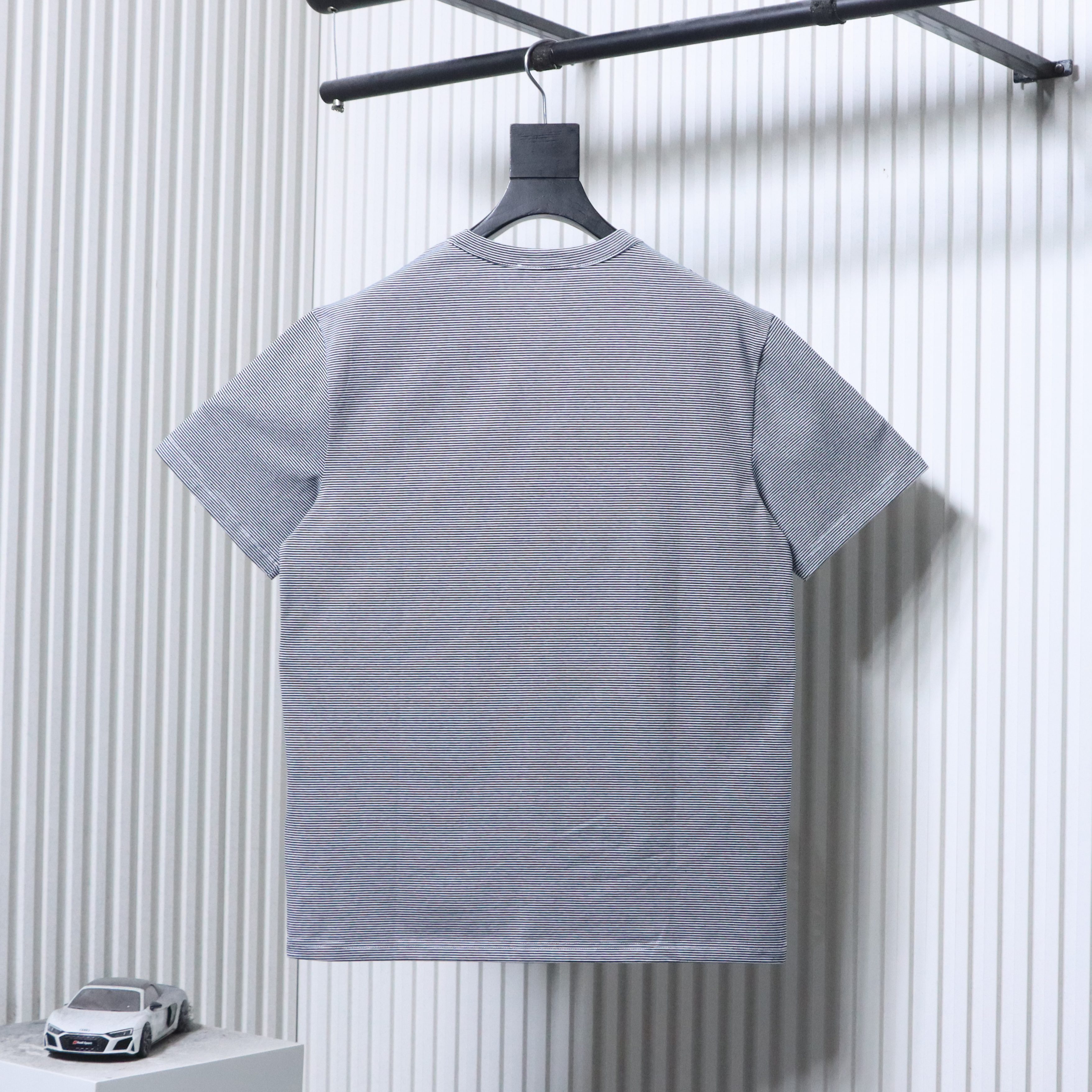 LOUIS VUITTON 26SS New Chest Logo Series Short Sleeve T-Shirt Style 2