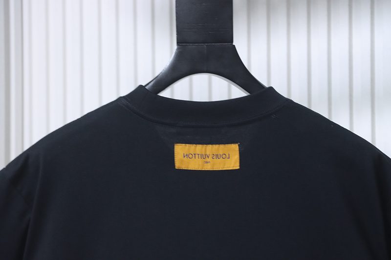 LOUIS VUITTON 26SS Print Crew Neck Black Short Sleeve T-Shirt