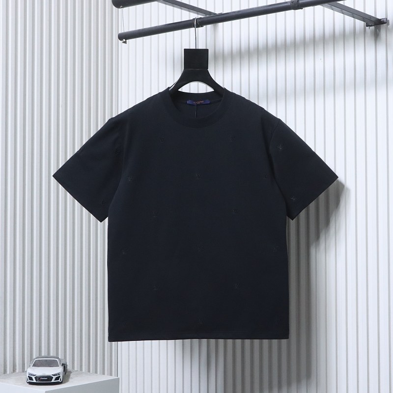 LOUIS VUITTON 26SS Tonal Pattern Embroidery Logo Short Sleeve T-Shirt Style 2