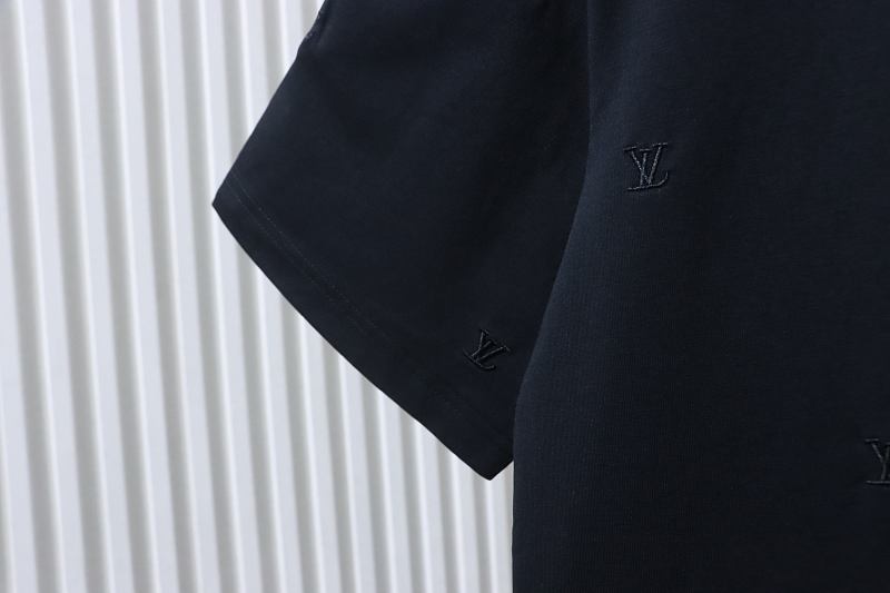 LOUIS VUITTON 26SS Tonal Pattern Embroidery Logo Short Sleeve T-Shirt Style 2
