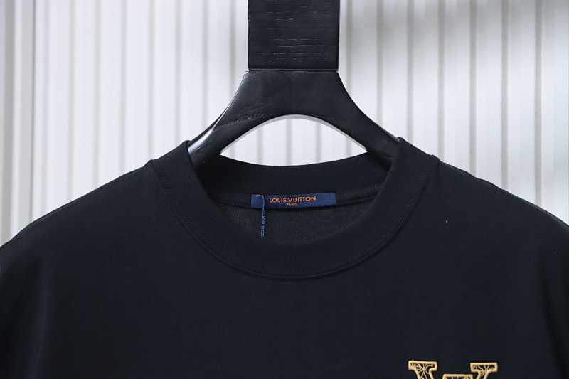 LOUIS VUITTON 26SS Triple Flower Embroidery Logo Short Sleeve T-Shirt Style 2