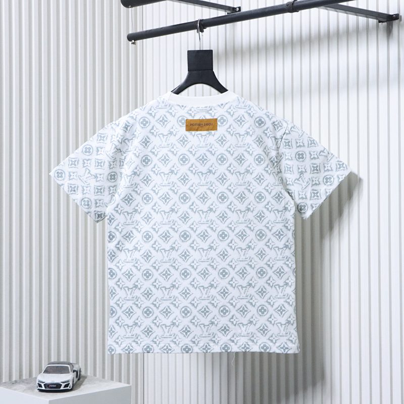 LOUIS VUITTON Allover Print Logo Short Sleeve T-Shirt Style 2