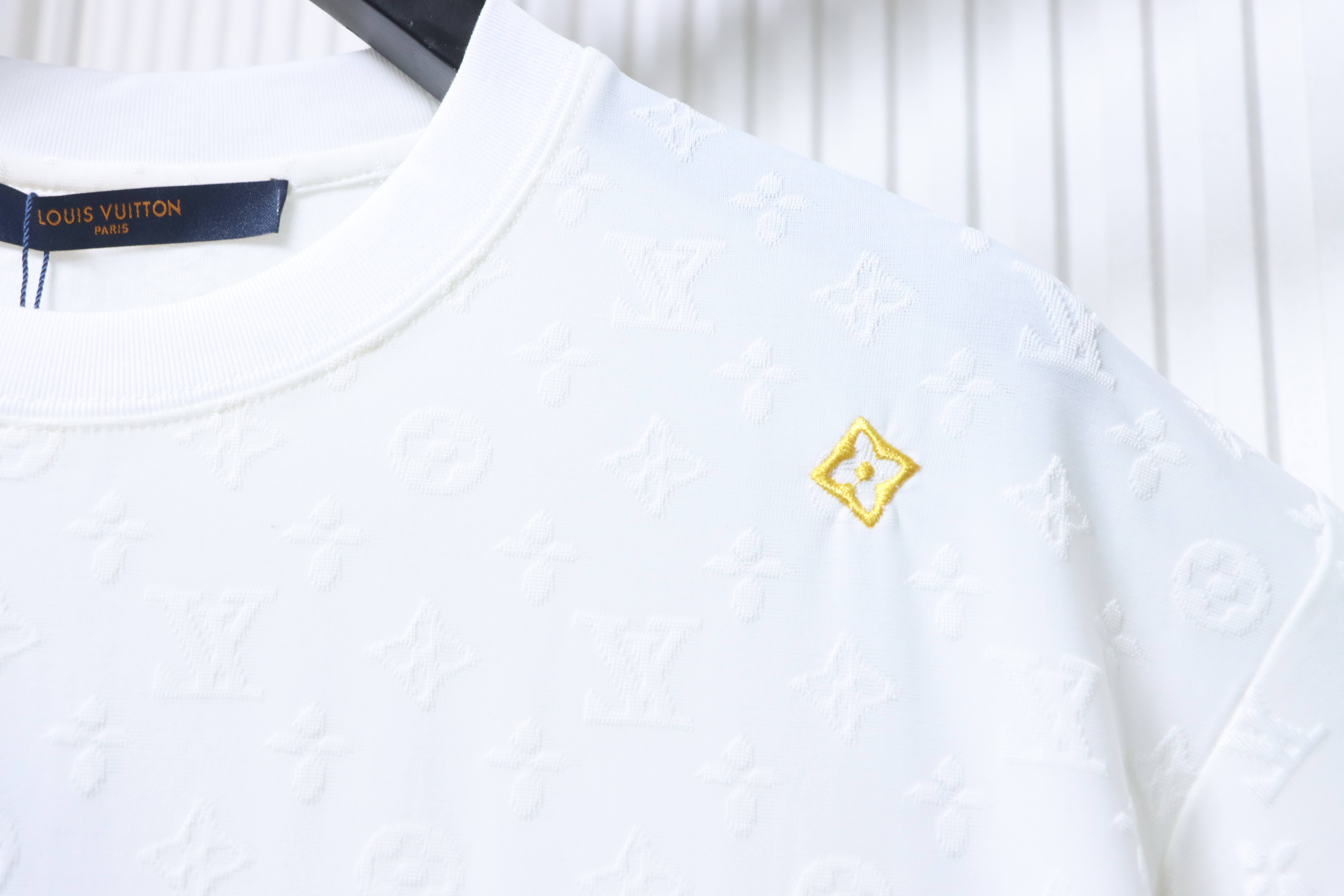 LOUIS VUITTON Allover Print Monogram Embroidery Logo Short Sleeve T-Shirt Style 1
