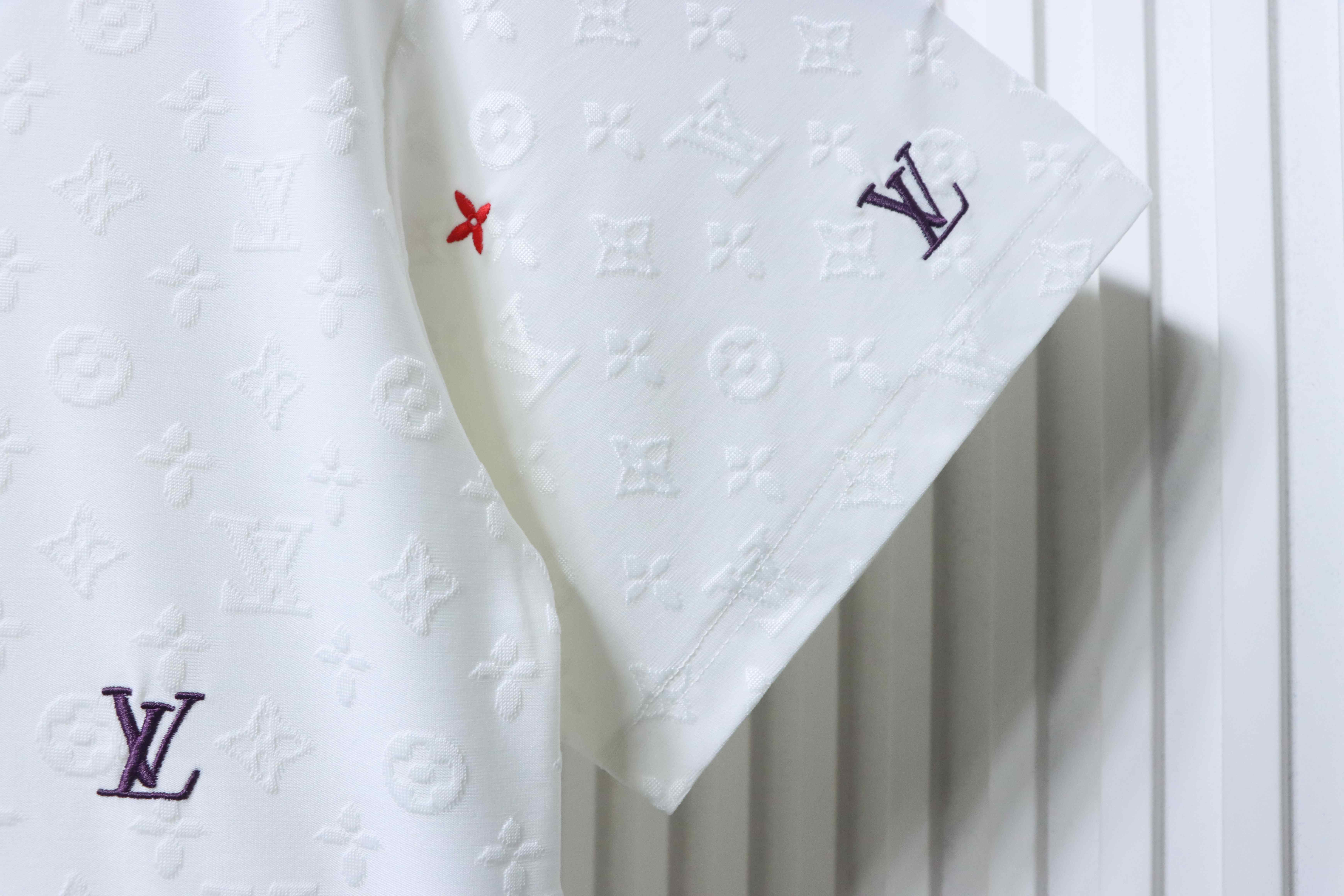 LOUIS VUITTON Allover Print Monogram Embroidery Logo Short Sleeve T-Shirt Style 1