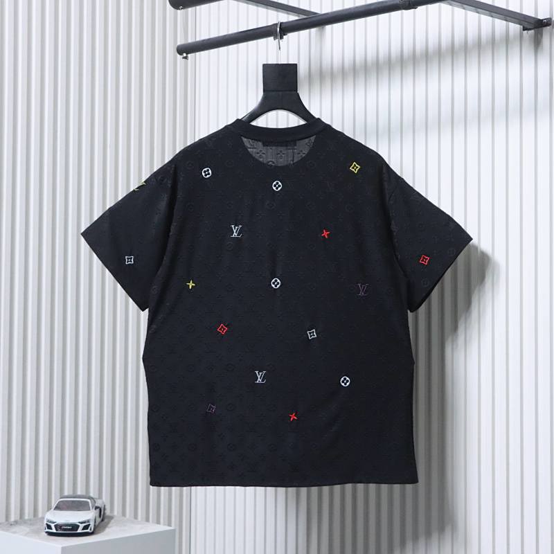 LOUIS VUITTON Allover Print Monogram Embroidery Logo Short Sleeve T-Shirt Style 2