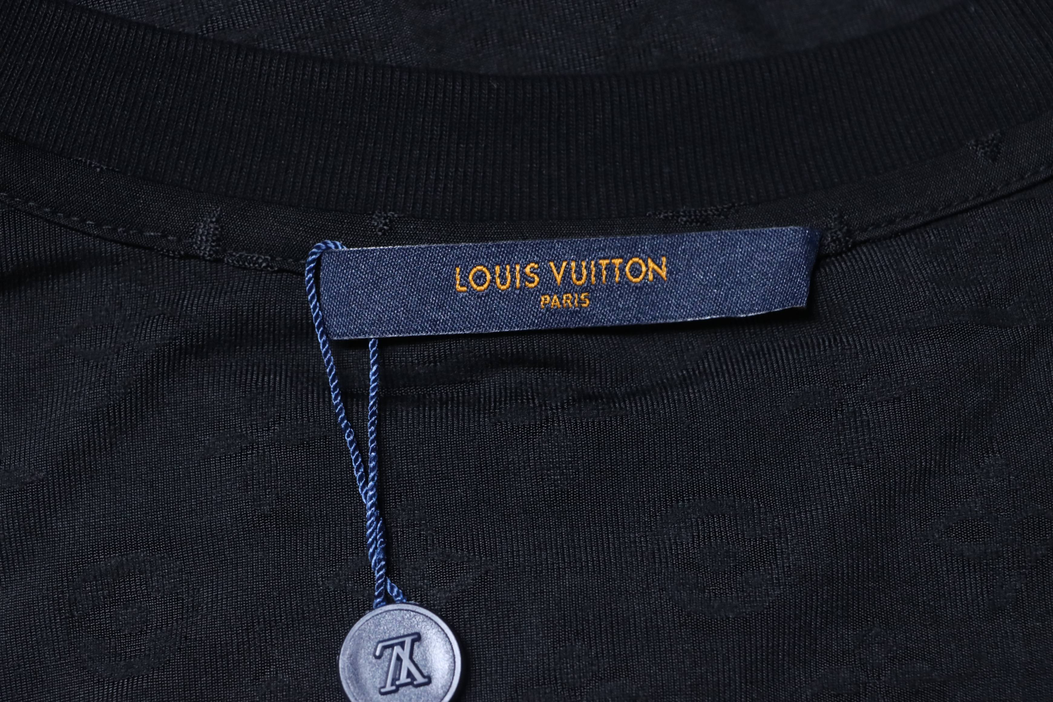 LOUIS VUITTON Allover Print Monogram Embroidery Logo Short Sleeve T-Shirt Style 2