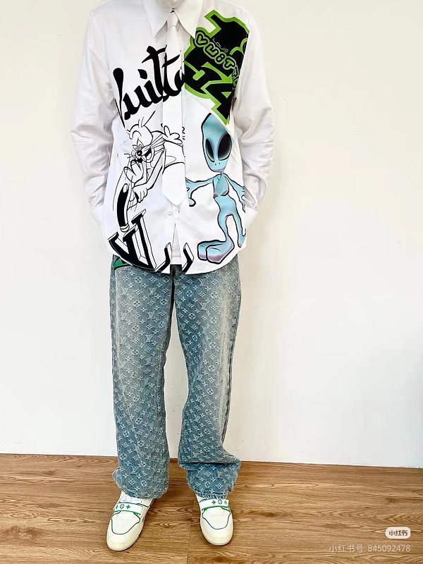 LOUIS VUITTON Allover Print Monogram Jacquard Monogram High Quality Denim Short Sleeve T-Shirt