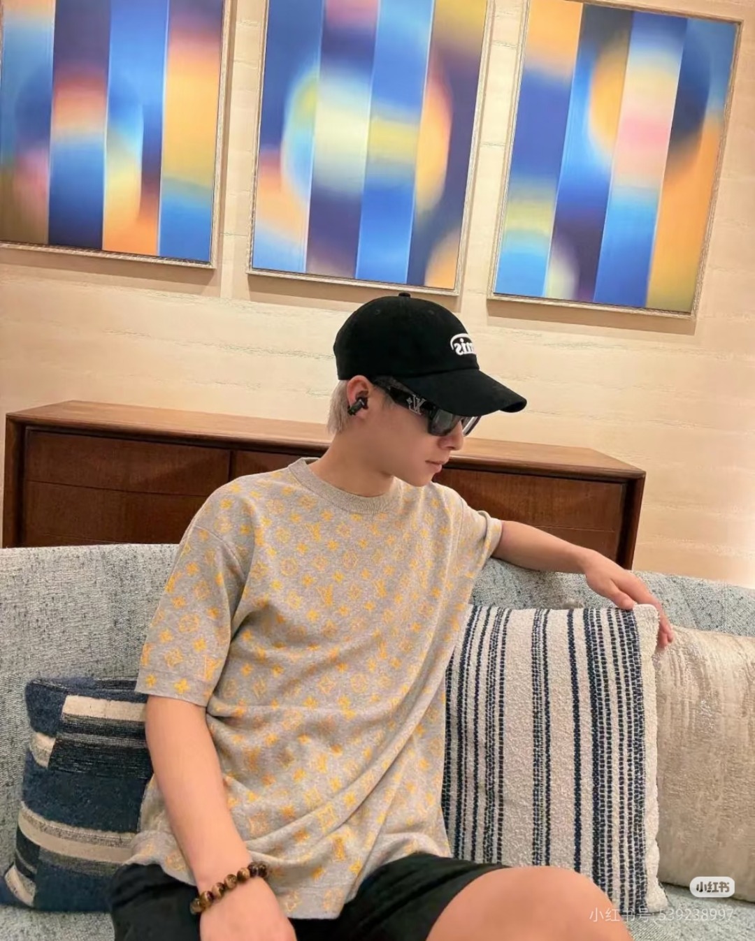 LOUIS VUITTON Allover Print Monogram Jacquard Monogram Short Sleeve T-Shirt