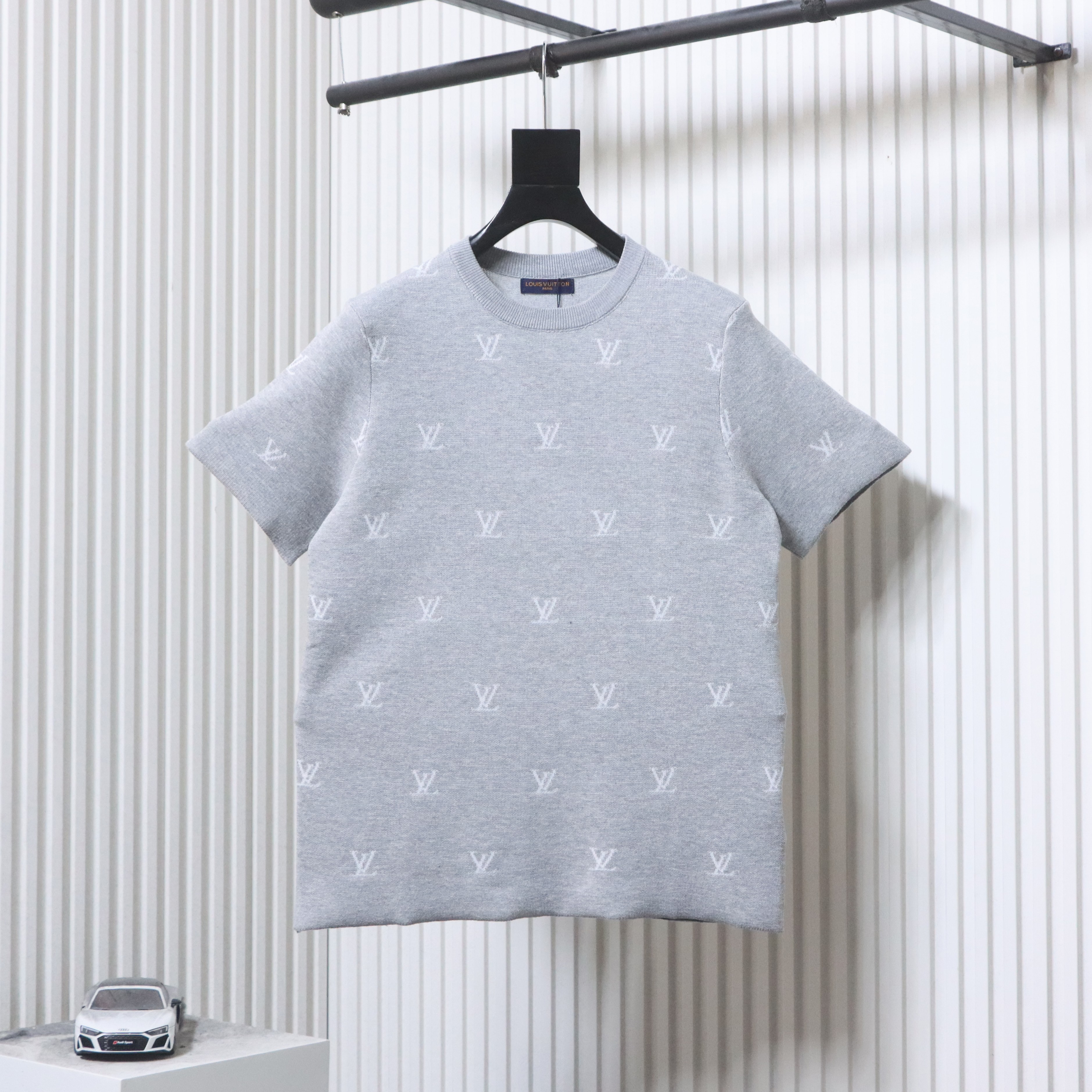 LOUIS VUITTON Allover Print Monogram Logo Short Sleeve T-Shirt