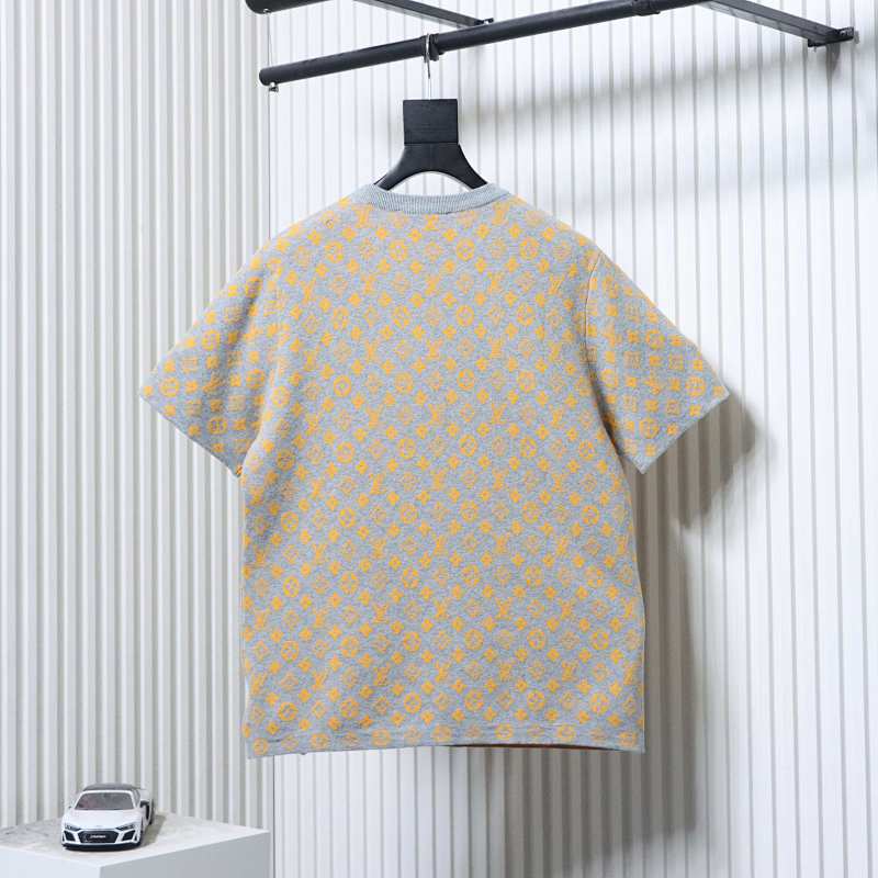 LOUIS VUITTON Allover Print Tonal Pattern Short Sleeve T-Shirt Style 1