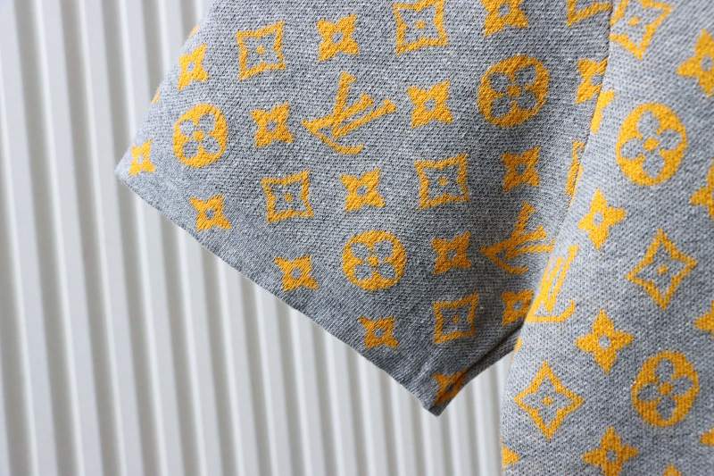 LOUIS VUITTON Allover Print Tonal Pattern Short Sleeve T-Shirt Style 1