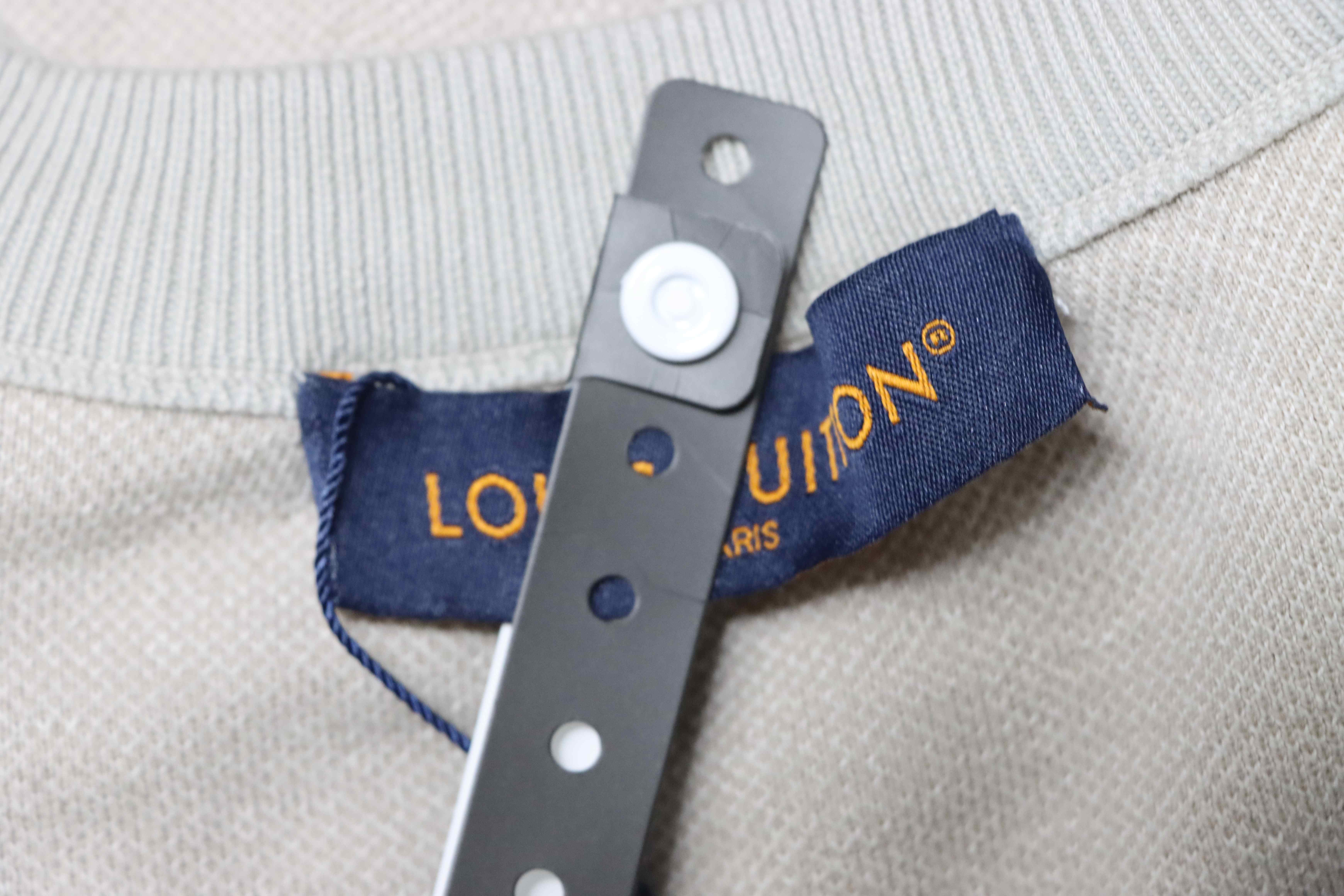 LOUIS VUITTON Allover Print Tonal Pattern Short Sleeve T-Shirt Style 2