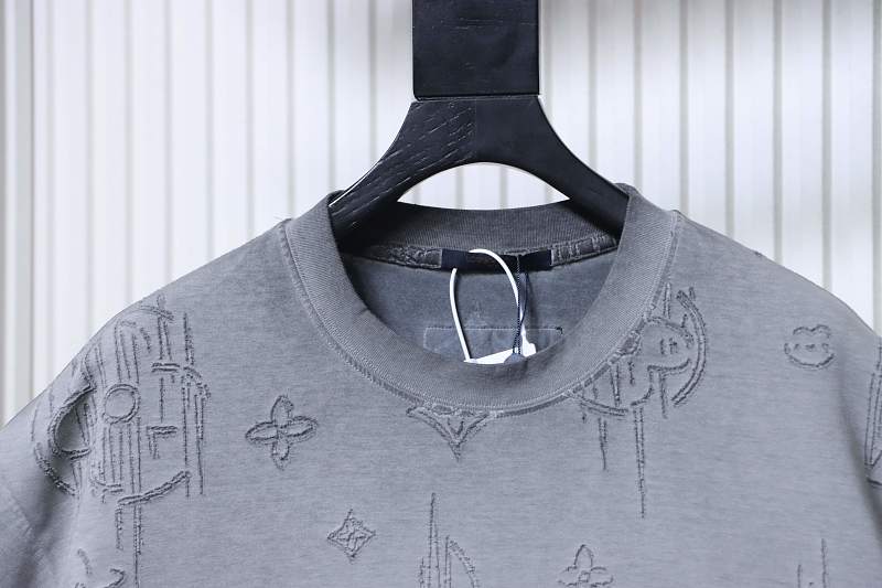 LOUIS VUITTON Burnout Monogram Burnout Washed Vintage Dark Gray Gray Short Sleeve T-Shirt