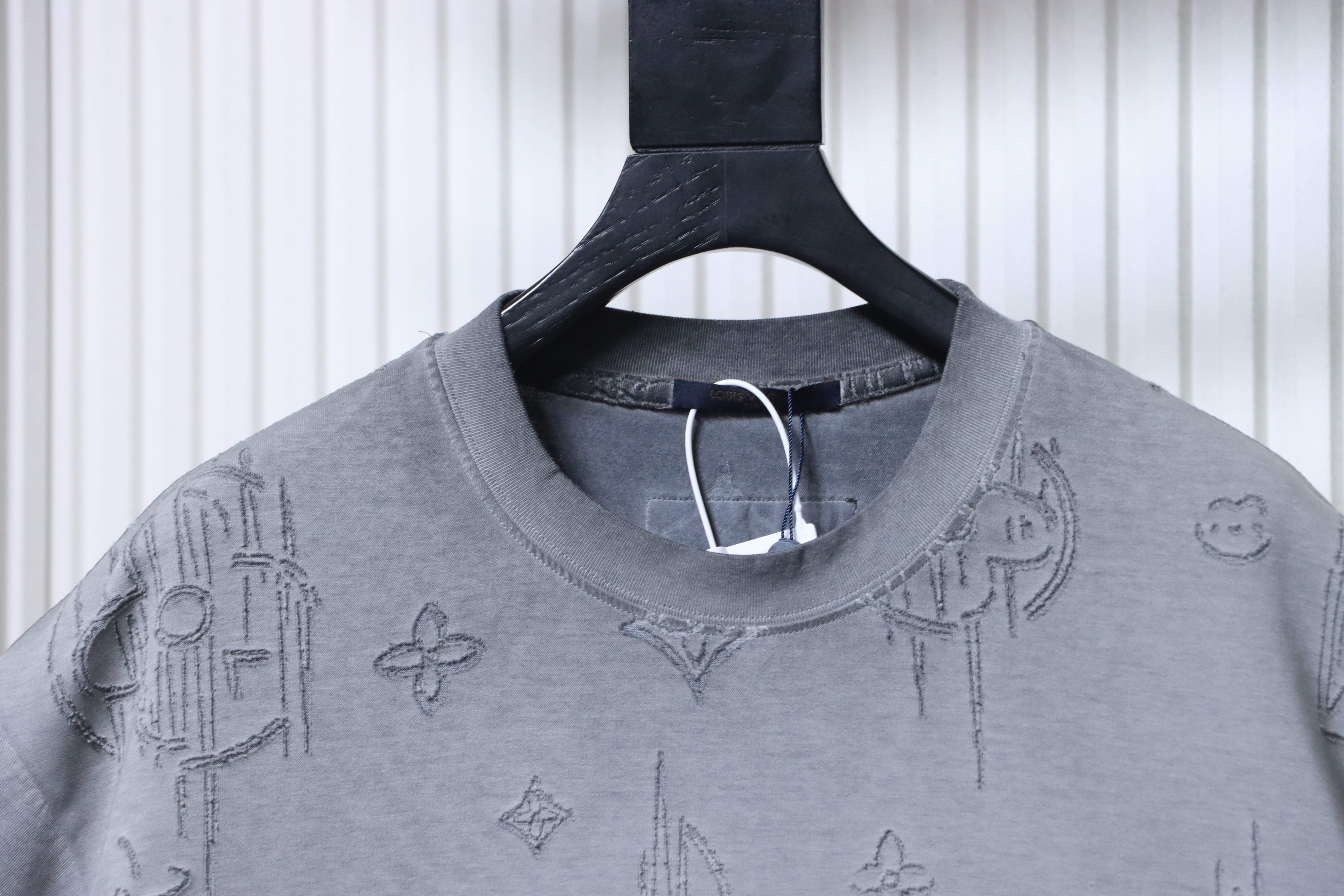 LOUIS VUITTON Burnout Monogram Burnout Washed Vintage Dark Gray Gray Short Sleeve T-Shirt