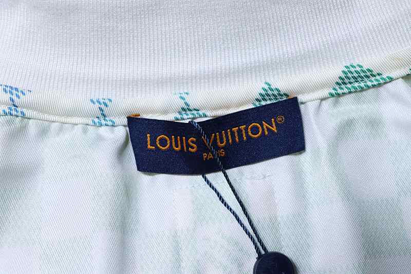 LOUIS VUITTON Checkerboard Collar Gradient Short Sleeve Shirt