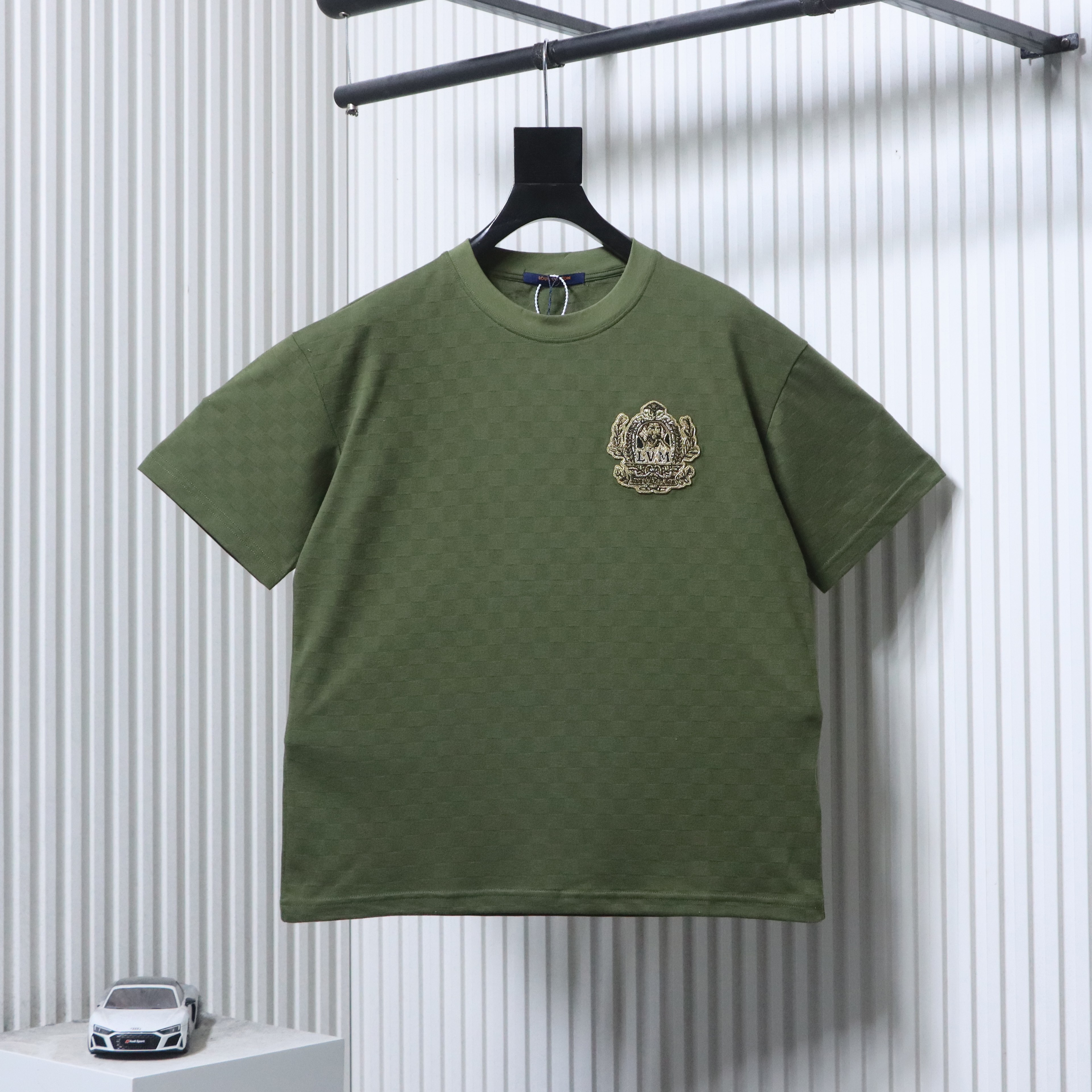 LOUIS VUITTON Checkerboard Embroidery Black Short Sleeve T-Shirt