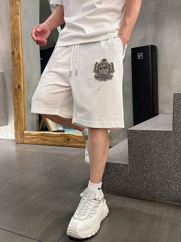 LOUIS VUITTON Checkerboard Embroidery Black Shorts