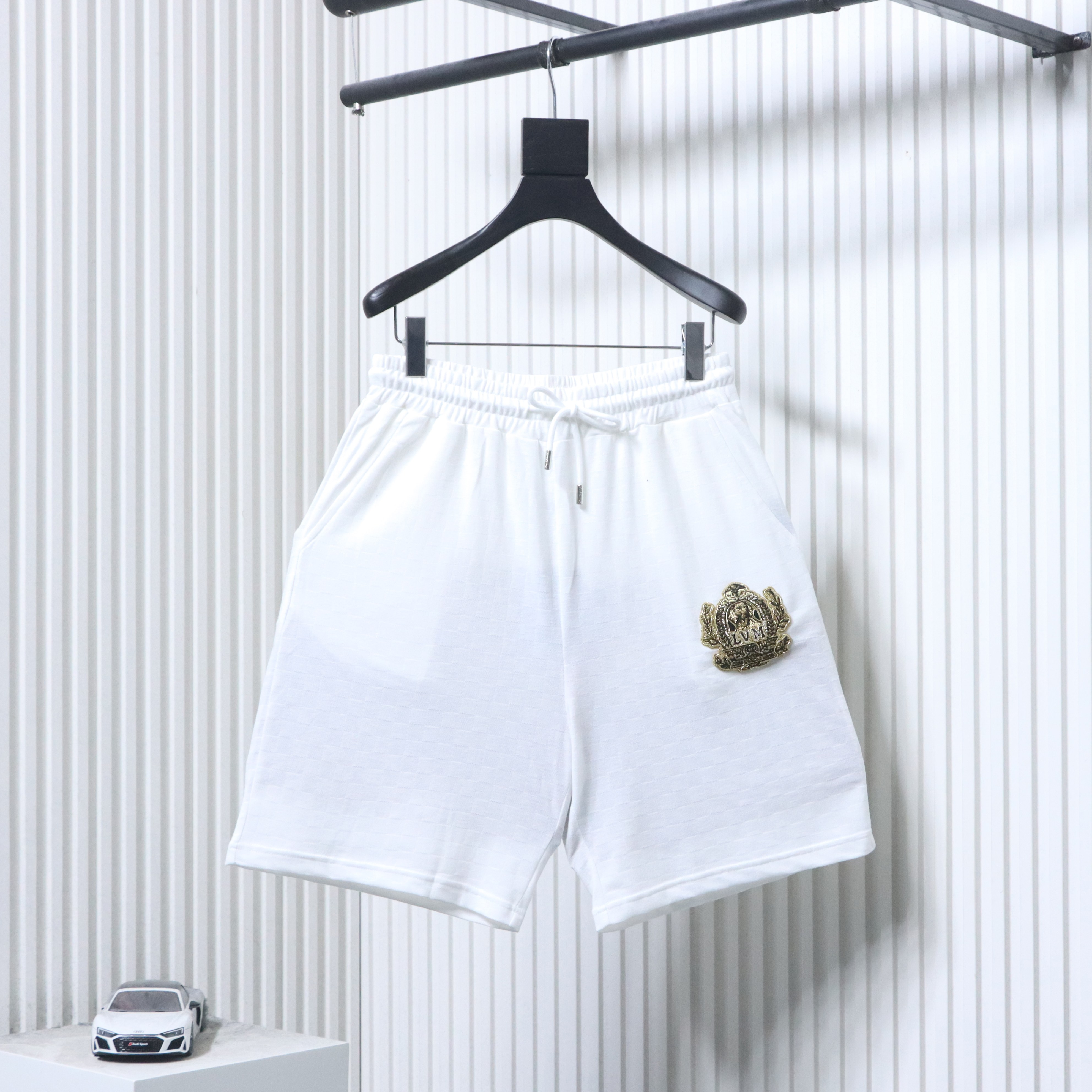 LOUIS VUITTON Checkerboard Embroidery Black Shorts