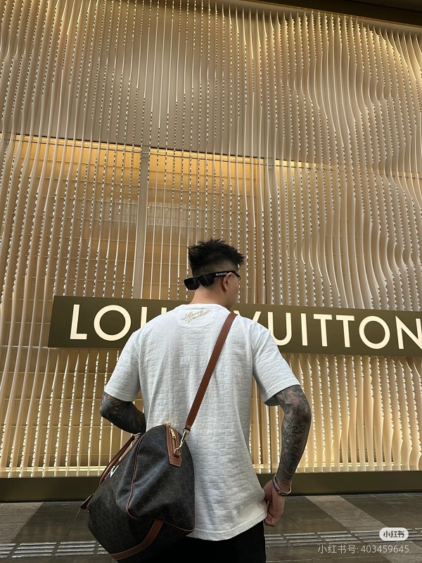 LOUIS VUITTON Checkerboard Embroidery White Short Sleeve T-Shirt
