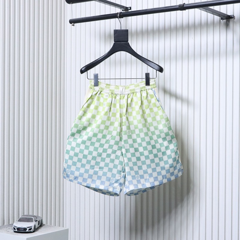 LOUIS VUITTON Checkerboard Gradient Shorts