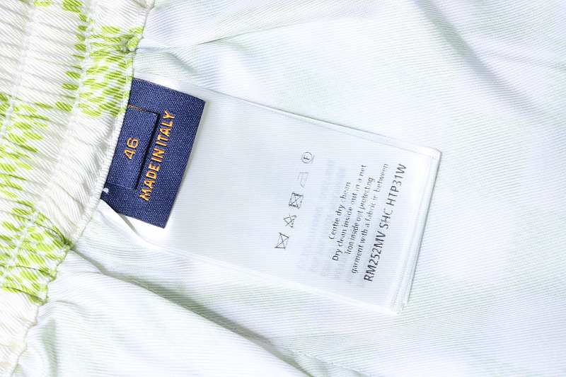 LOUIS VUITTON Checkerboard Gradient Shorts
