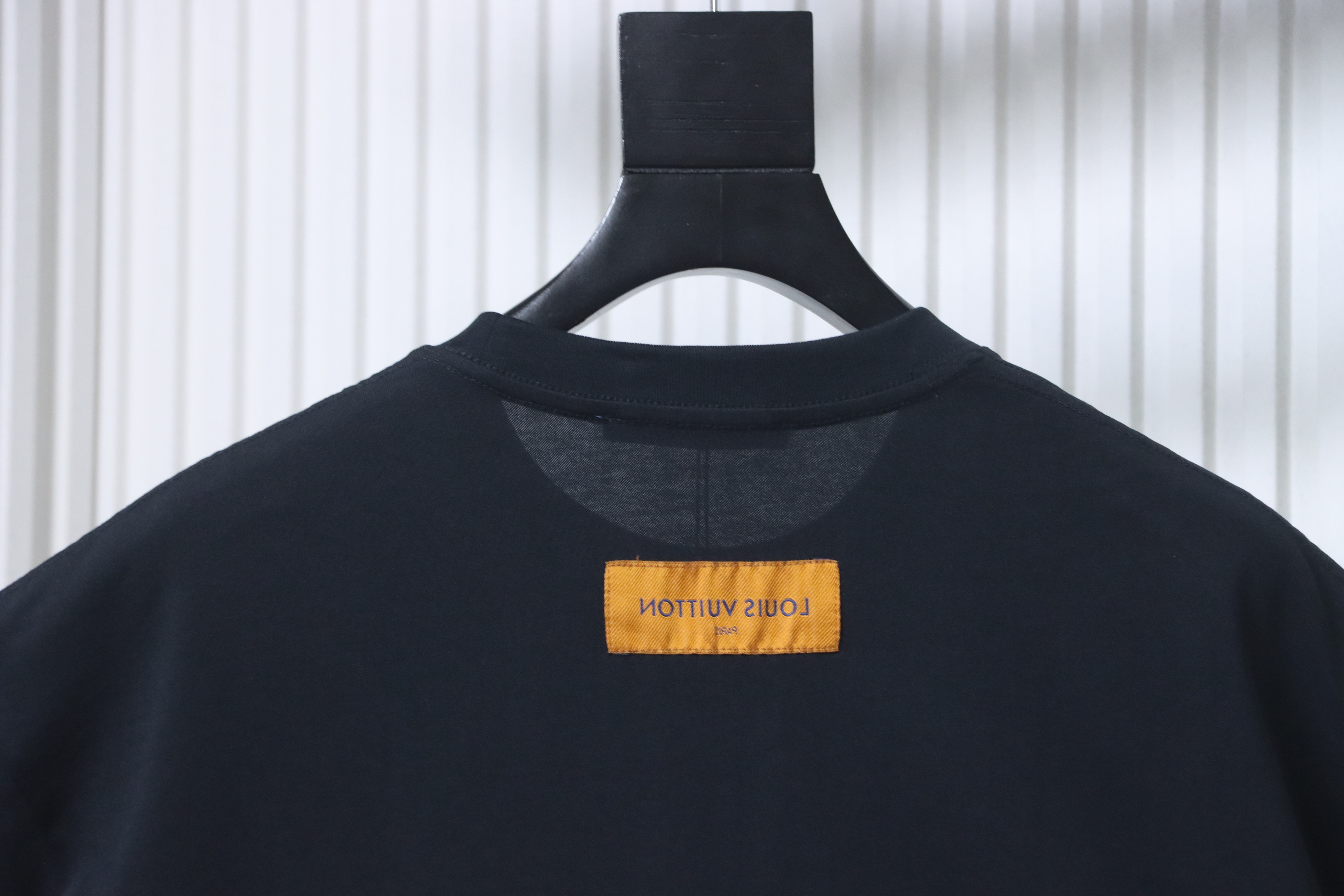 LOUIS VUITTON Chest Black White Short Sleeve T-Shirt