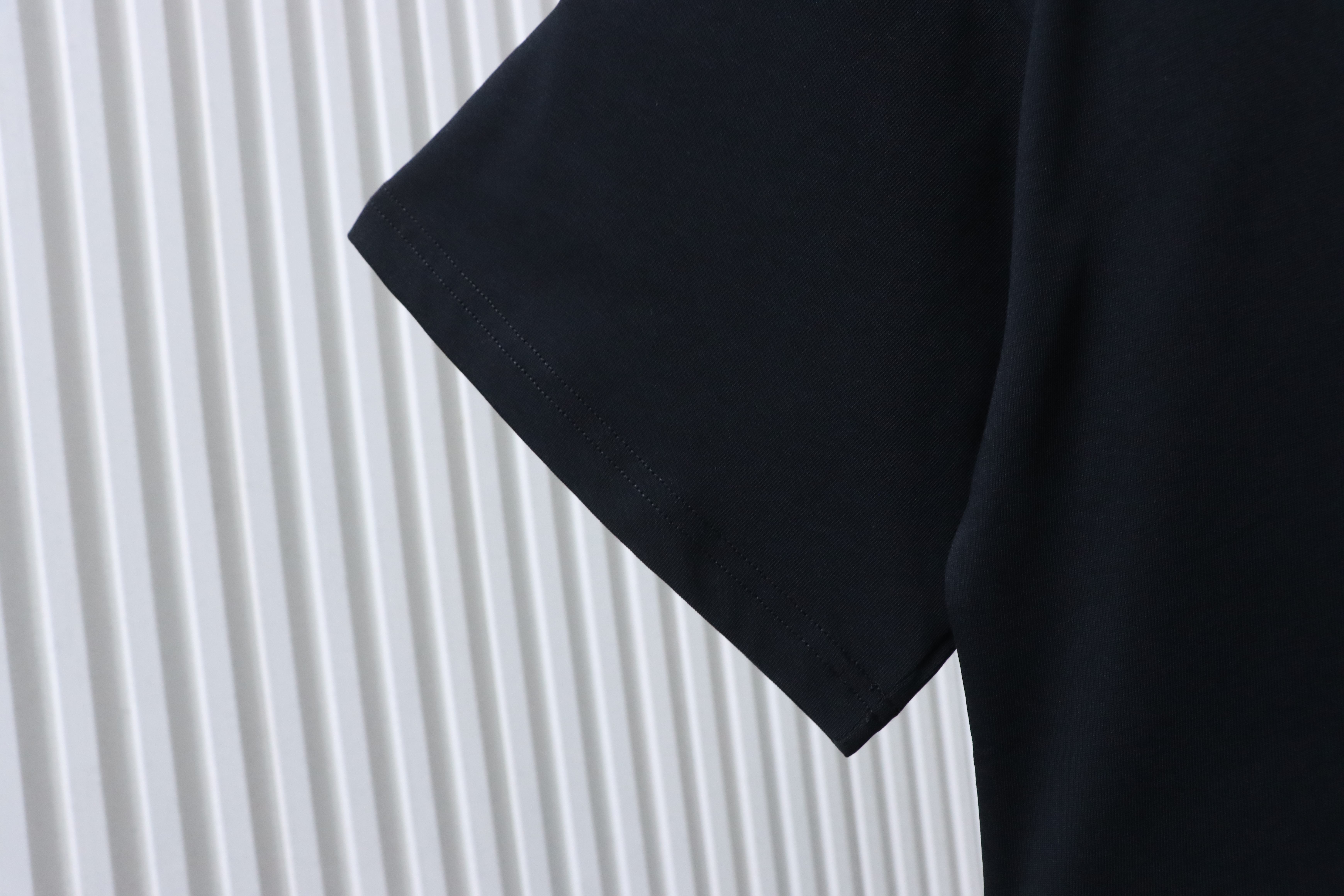LOUIS VUITTON Chest Black White Short Sleeve T-Shirt