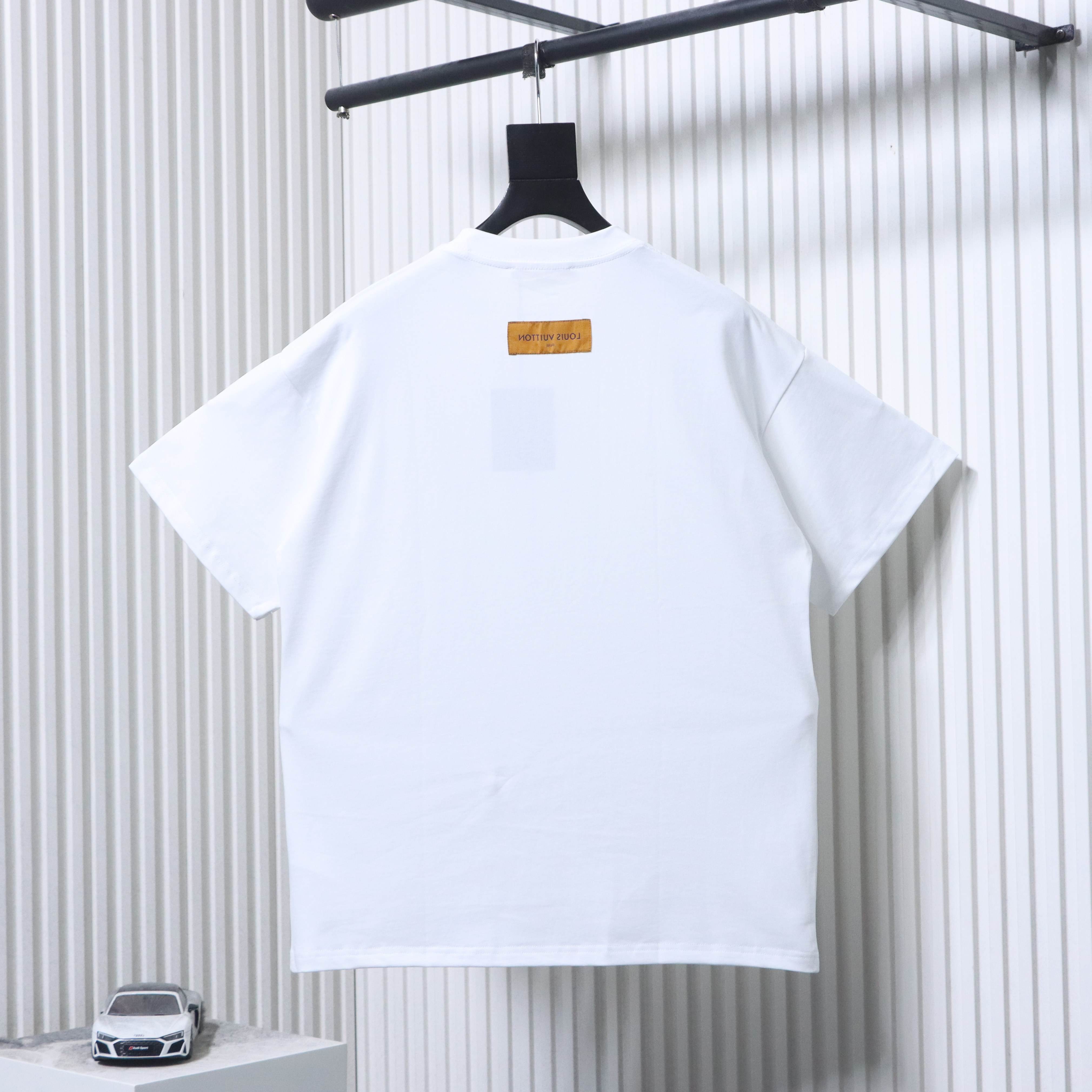 LOUIS VUITTON Chest Short Sleeve T-Shirt Style 2