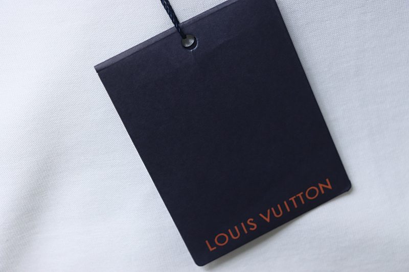 LOUIS VUITTON Clover Black White Short Sleeve T-Shirt Style 1