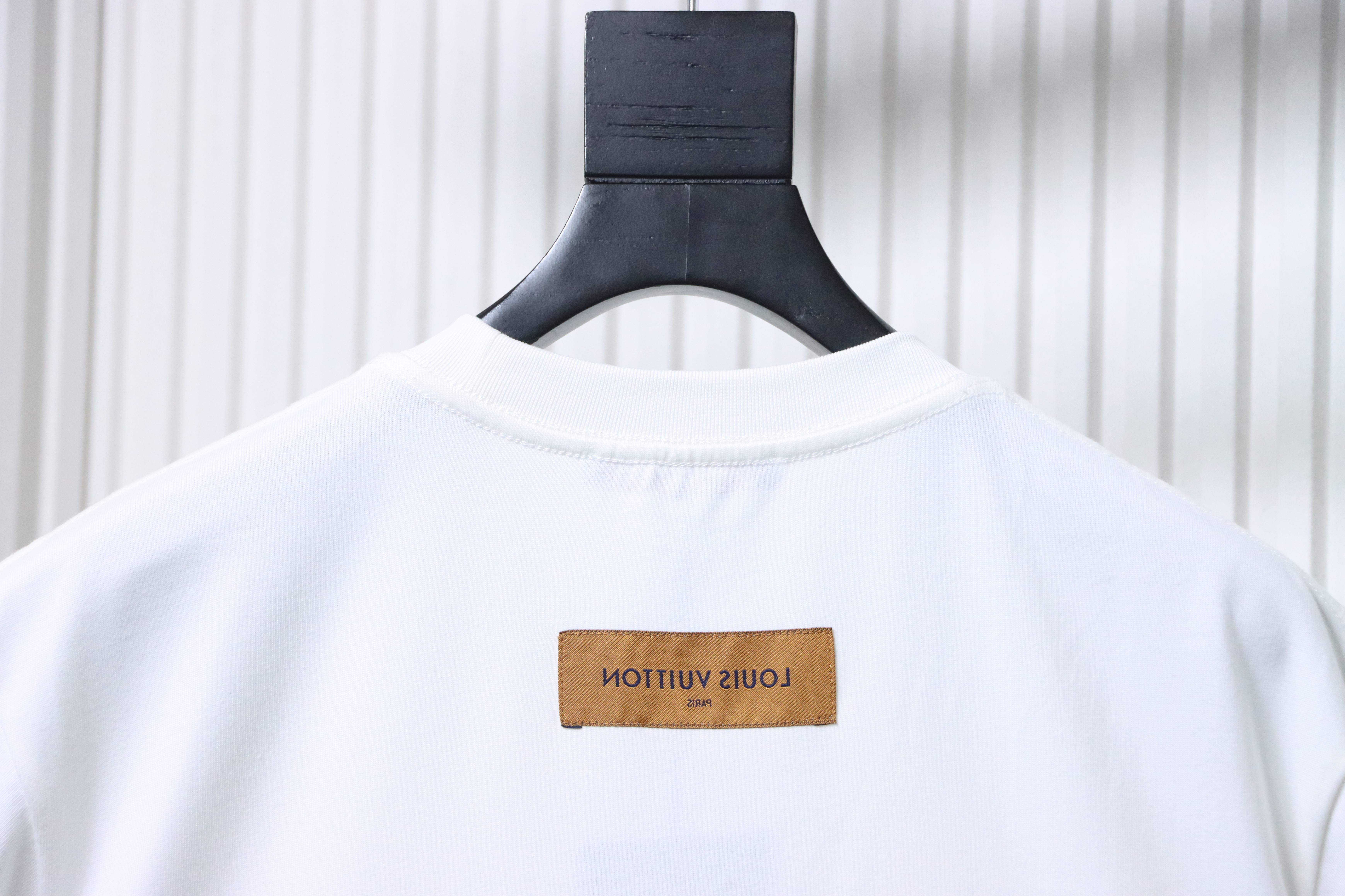 LOUIS VUITTON Clover Black White Short Sleeve T-Shirt Style 1