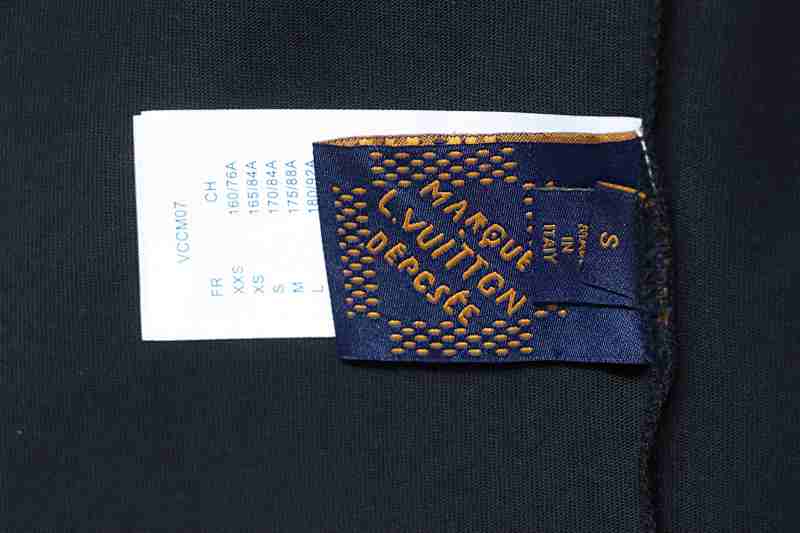 LOUIS VUITTON Clover Embroidery Short Sleeve T-Shirt Style 2
