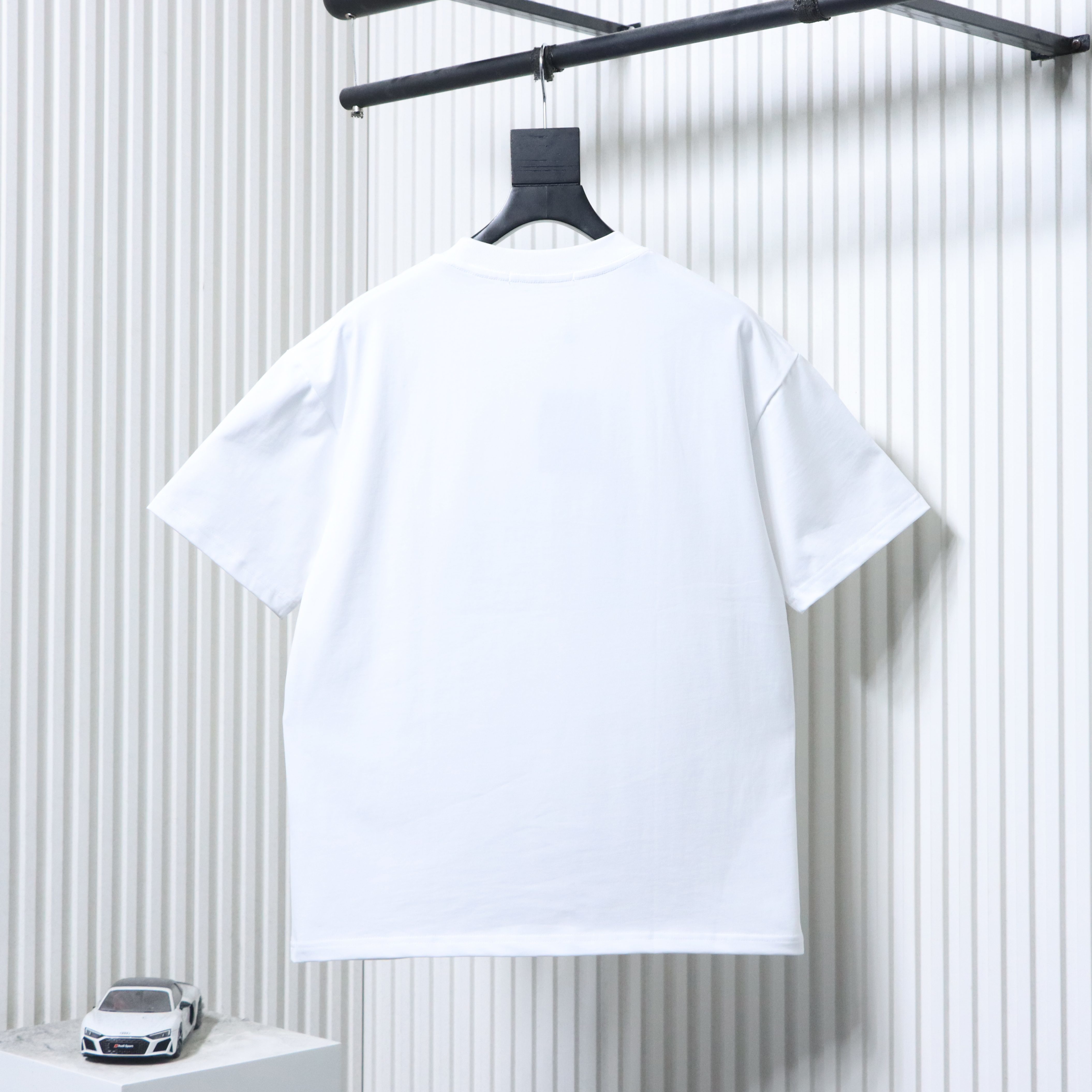 LOUIS VUITTON Clover Letter Embroidery Logo Short Sleeve T-Shirt Style 2