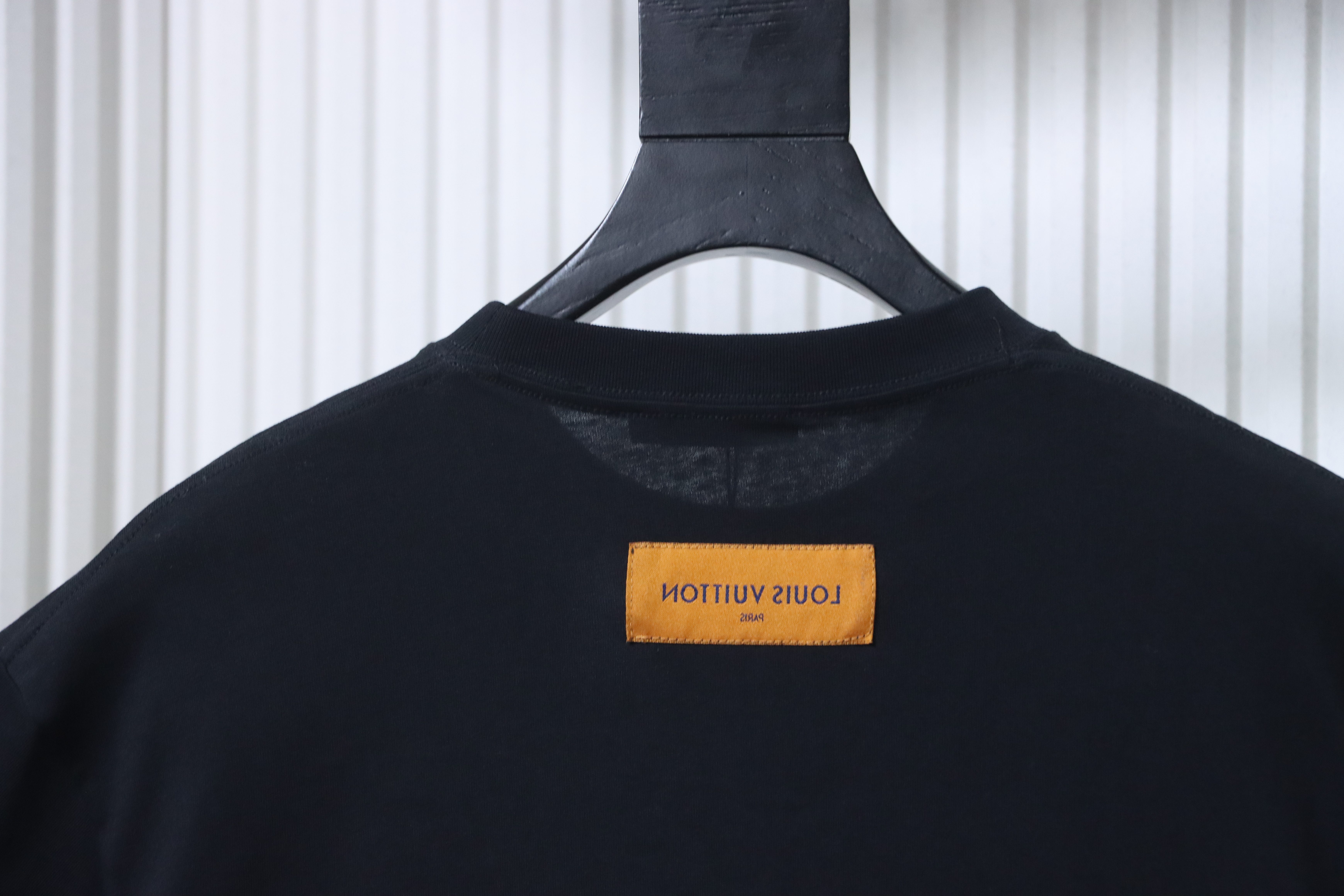 LOUIS VUITTON Clover Letter Graffiti Hand-Drawn Logo Black Short Sleeve T-Shirt