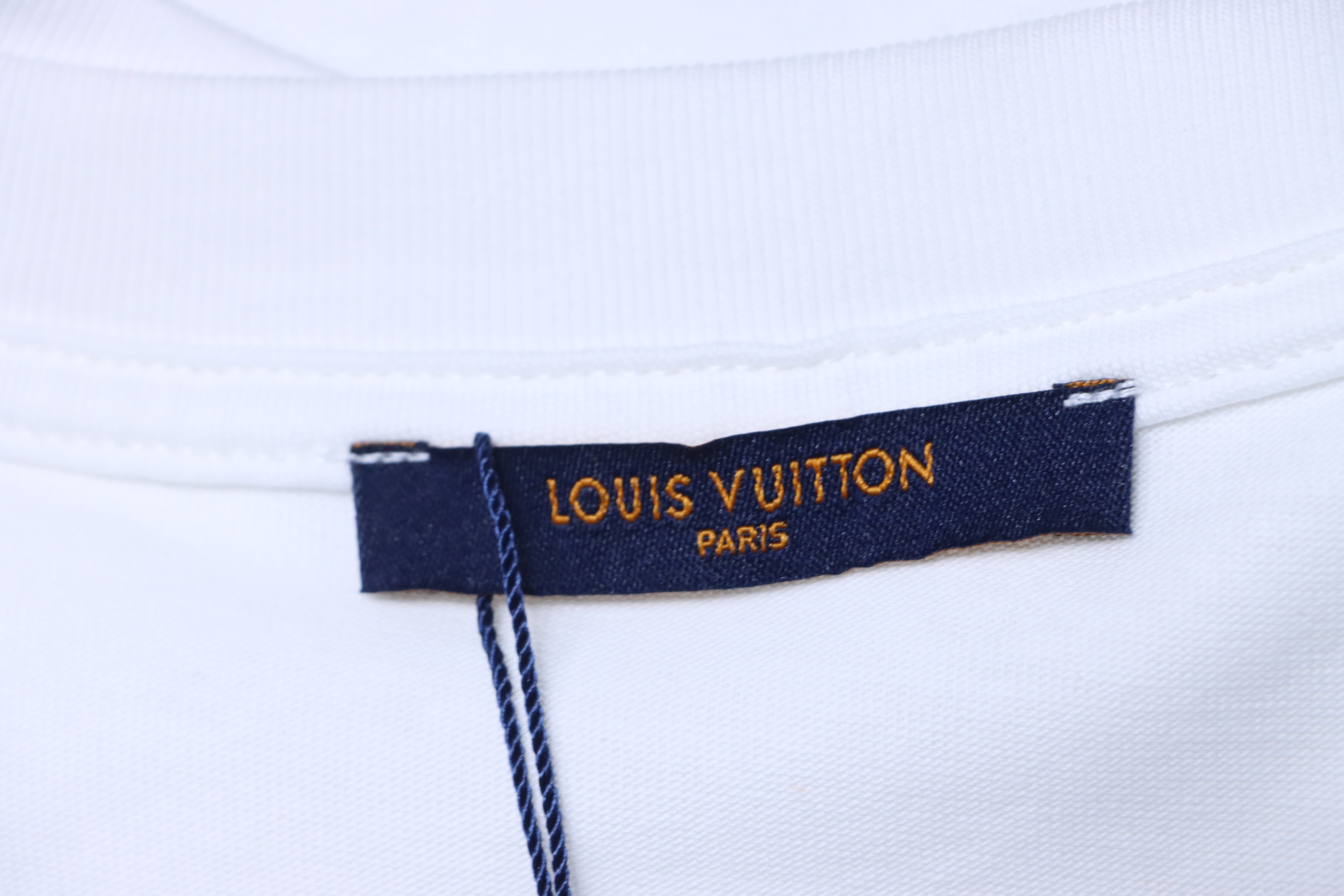 LOUIS VUITTON Clover Letter Graffiti Hand-Drawn Logo White Short Sleeve T-Shirt