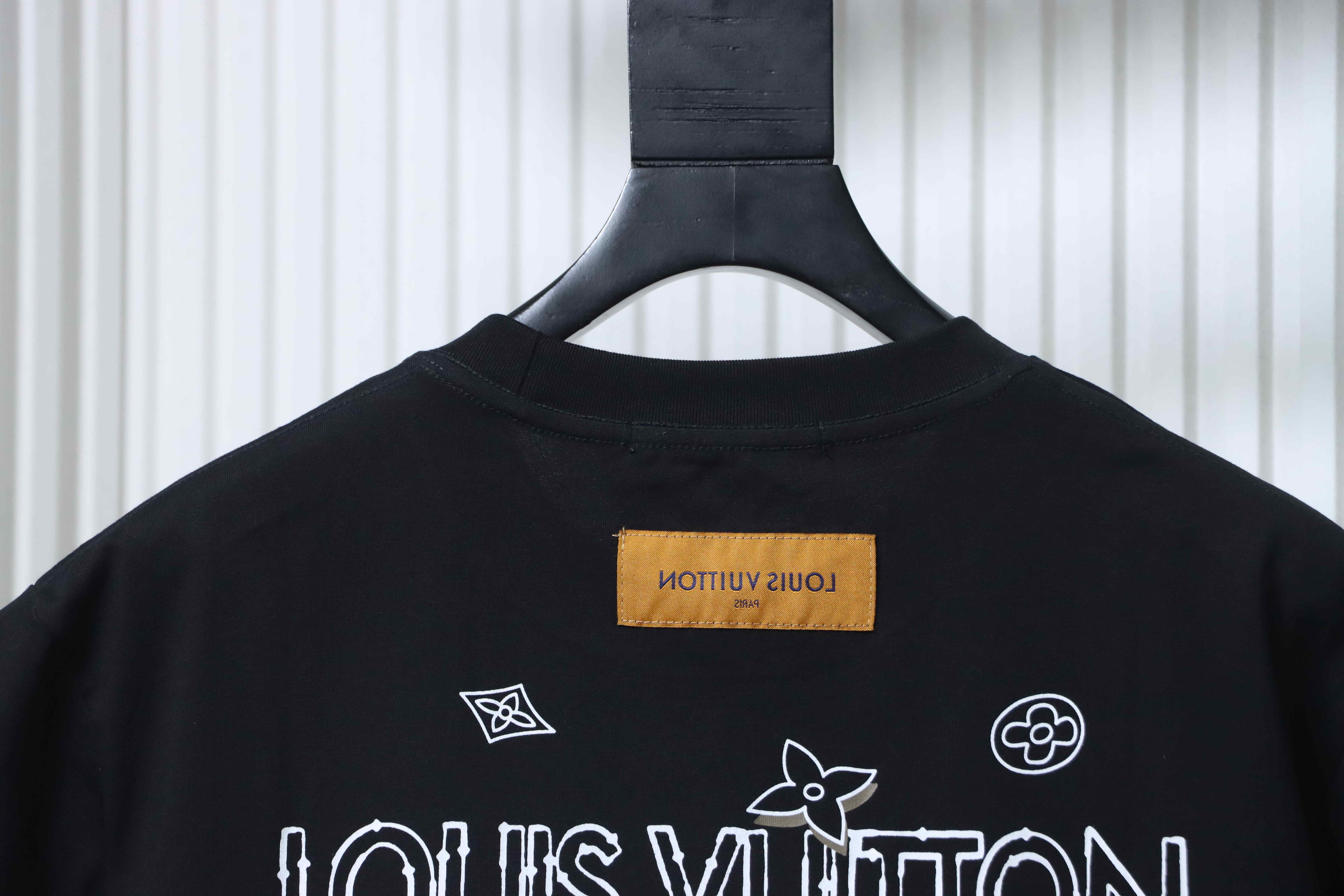 LOUIS VUITTON Clover Print Back Logo Short Sleeve T-Shirt